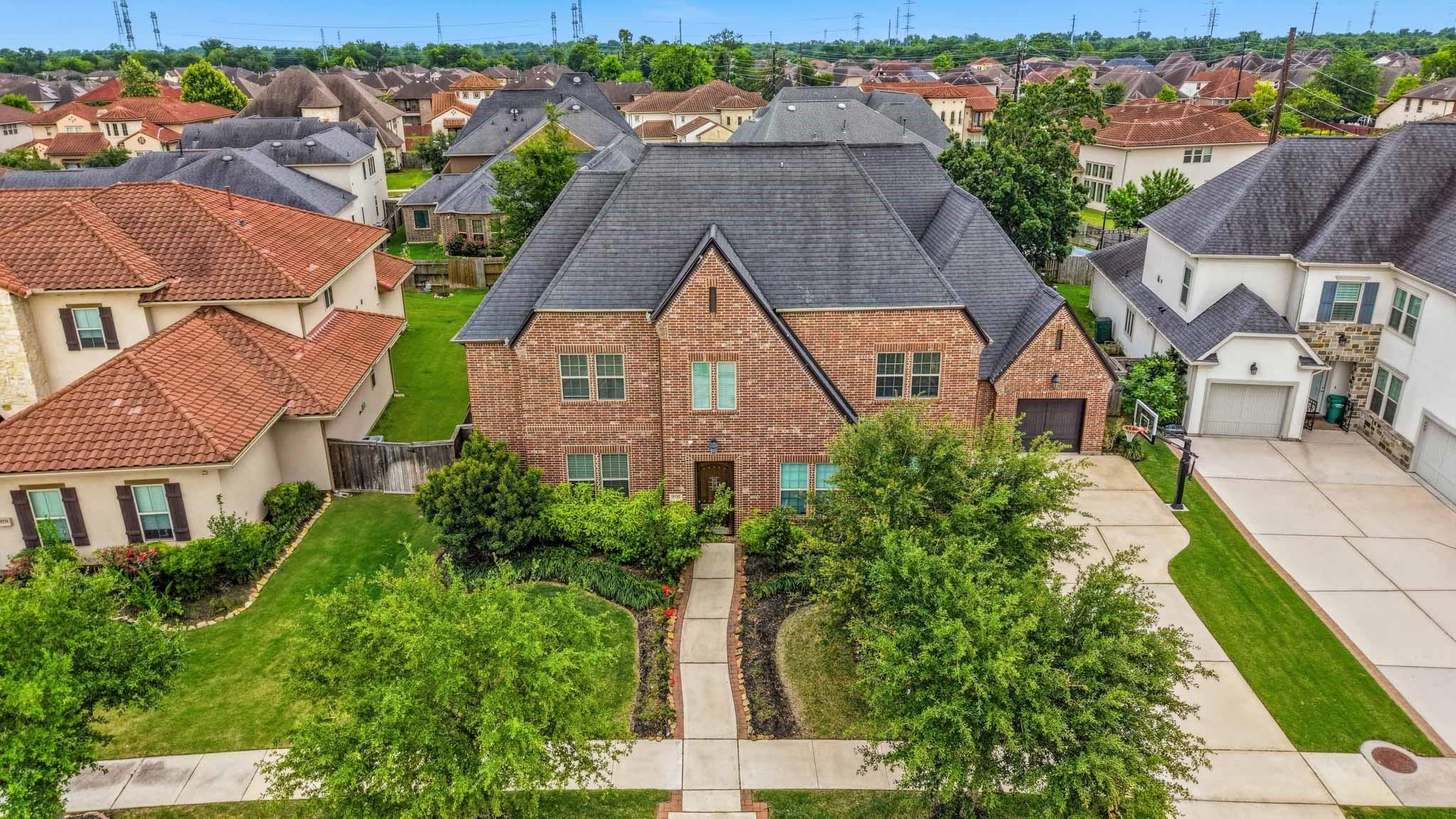 5735 Genoa Springs Lane