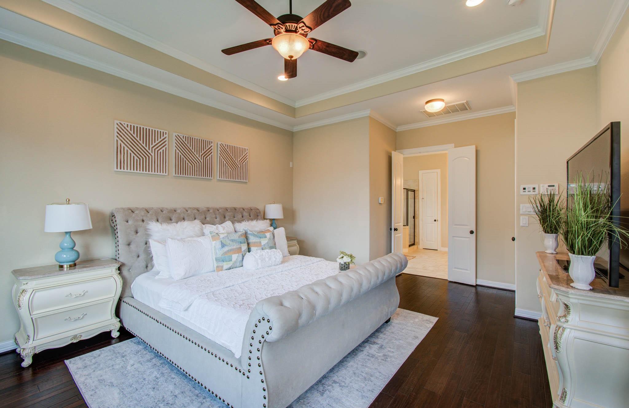 5719 Avon Landing Lane