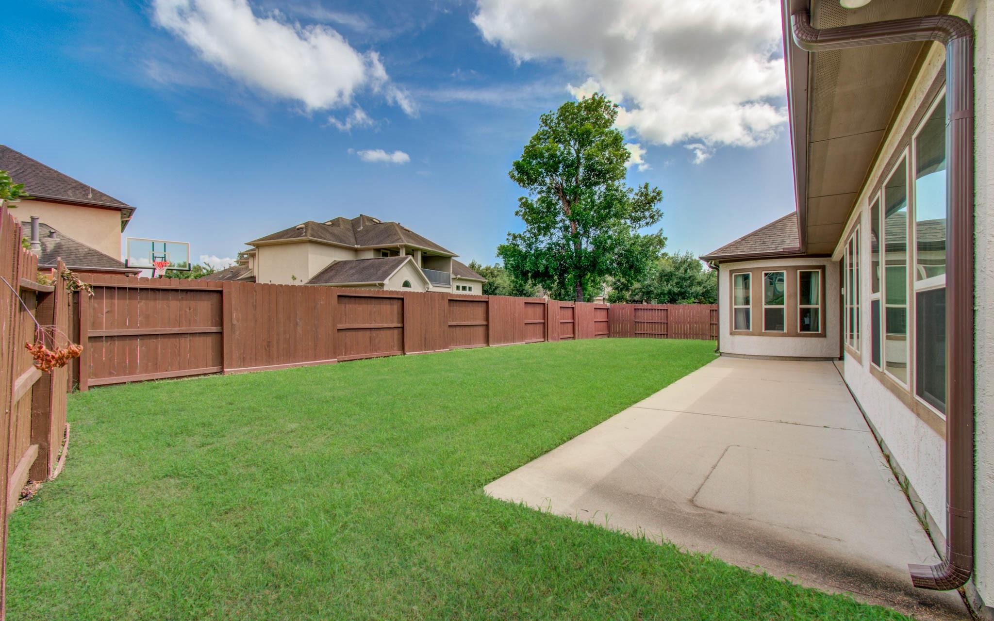 5719 Avon Landing Lane