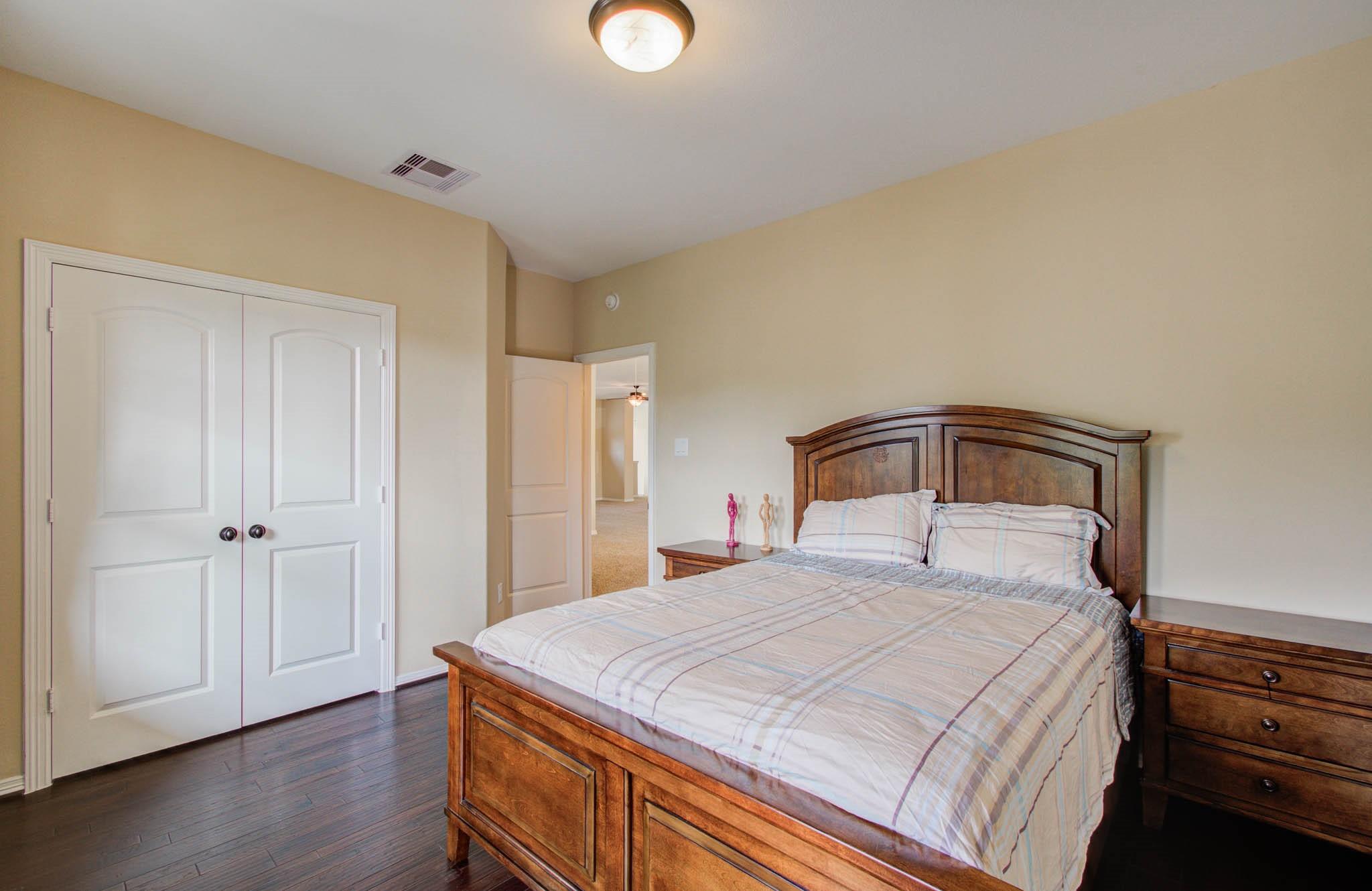 5719 Avon Landing Lane