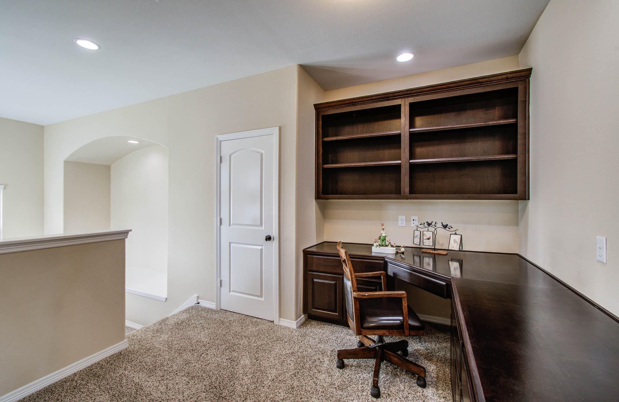 5719 Avon Landing Lane