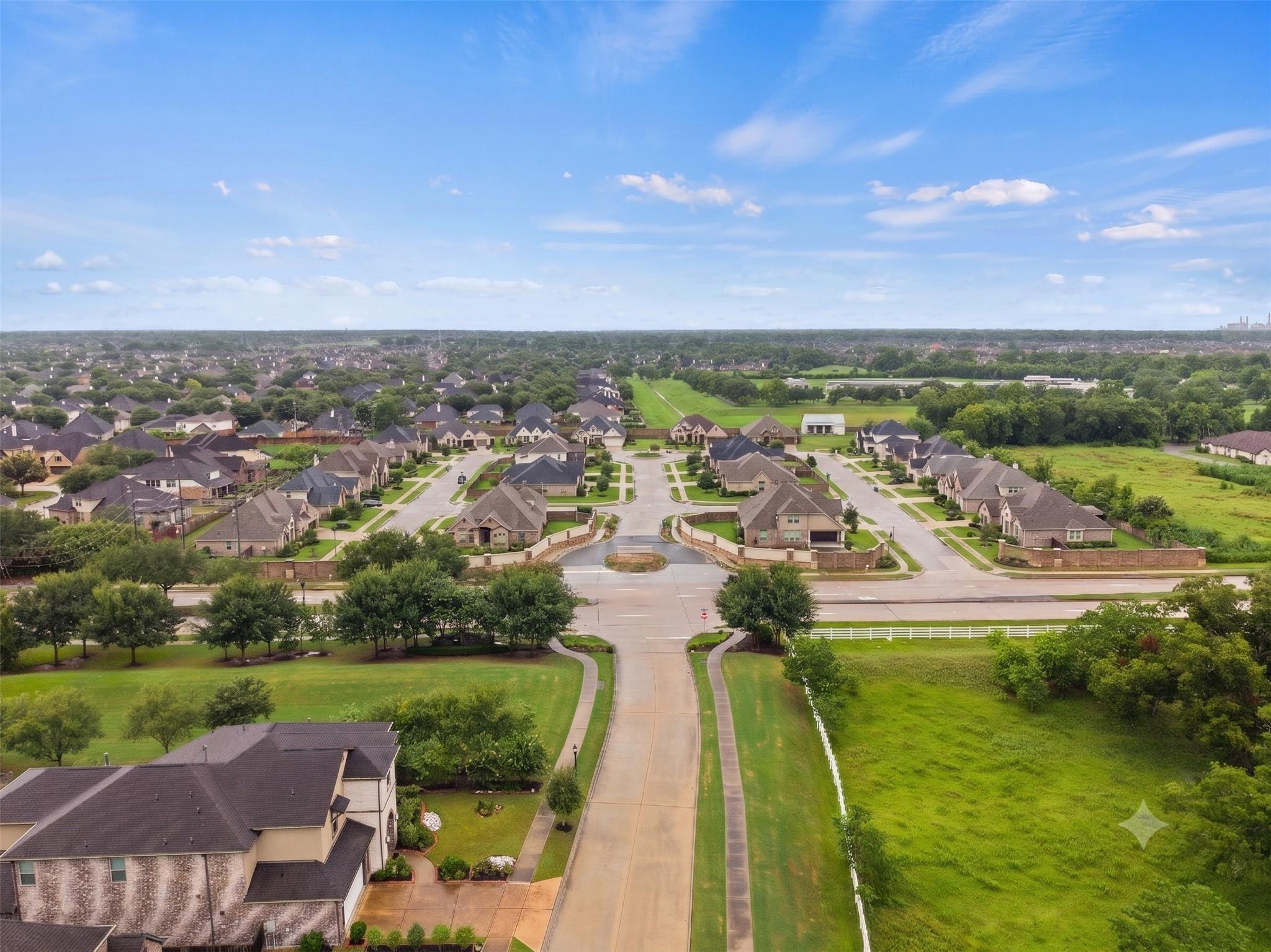 7007 Meadowview Estates Courts