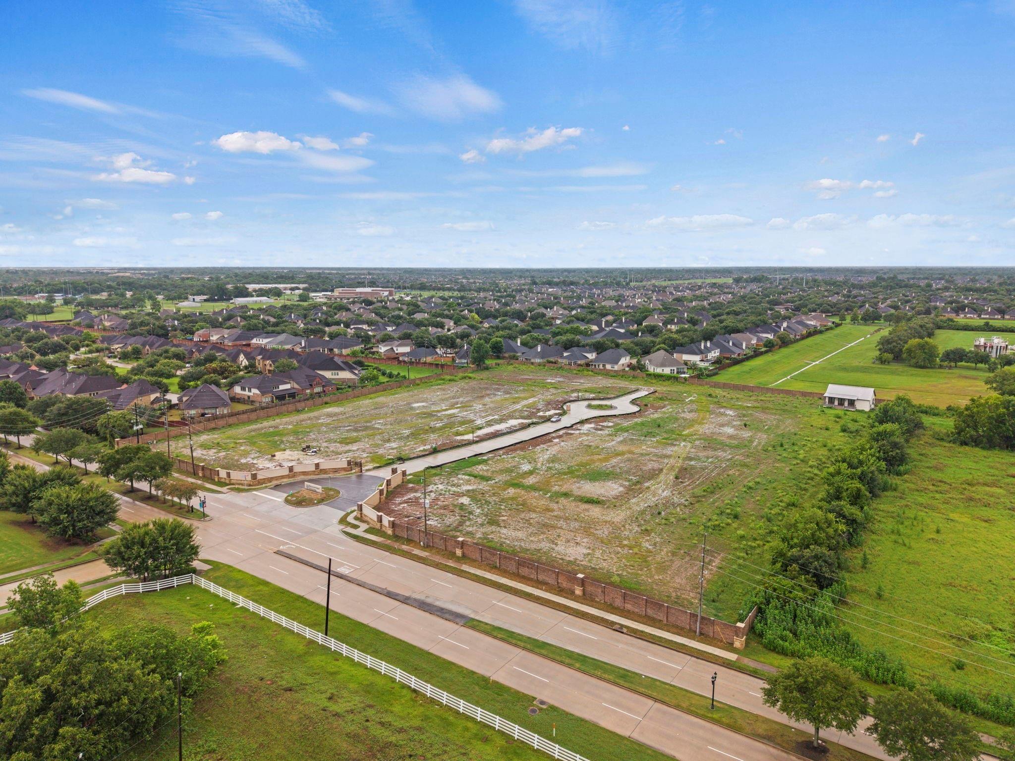 7007 Meadowview Estates Courts
