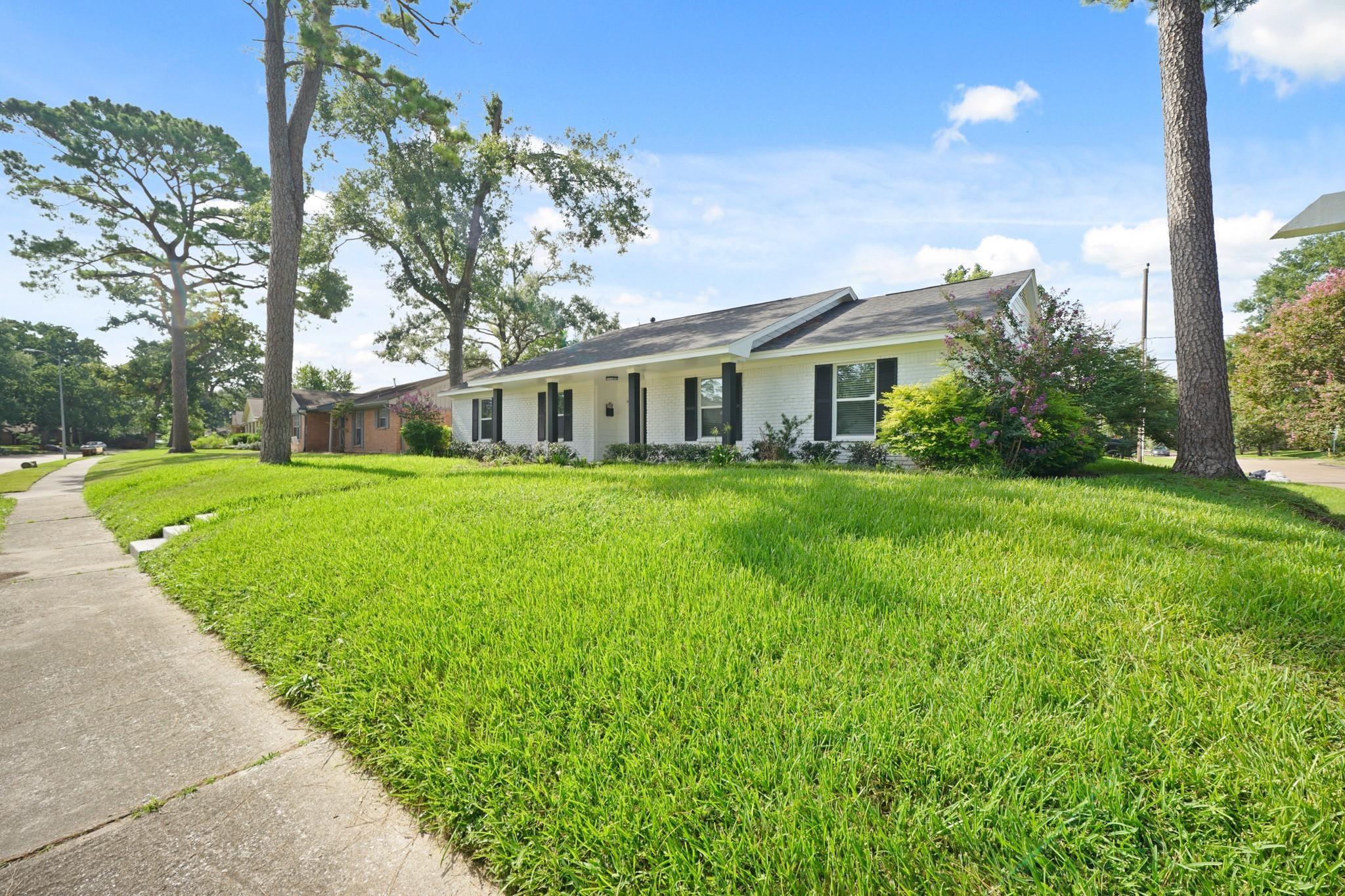 5943 Greenmont Drive