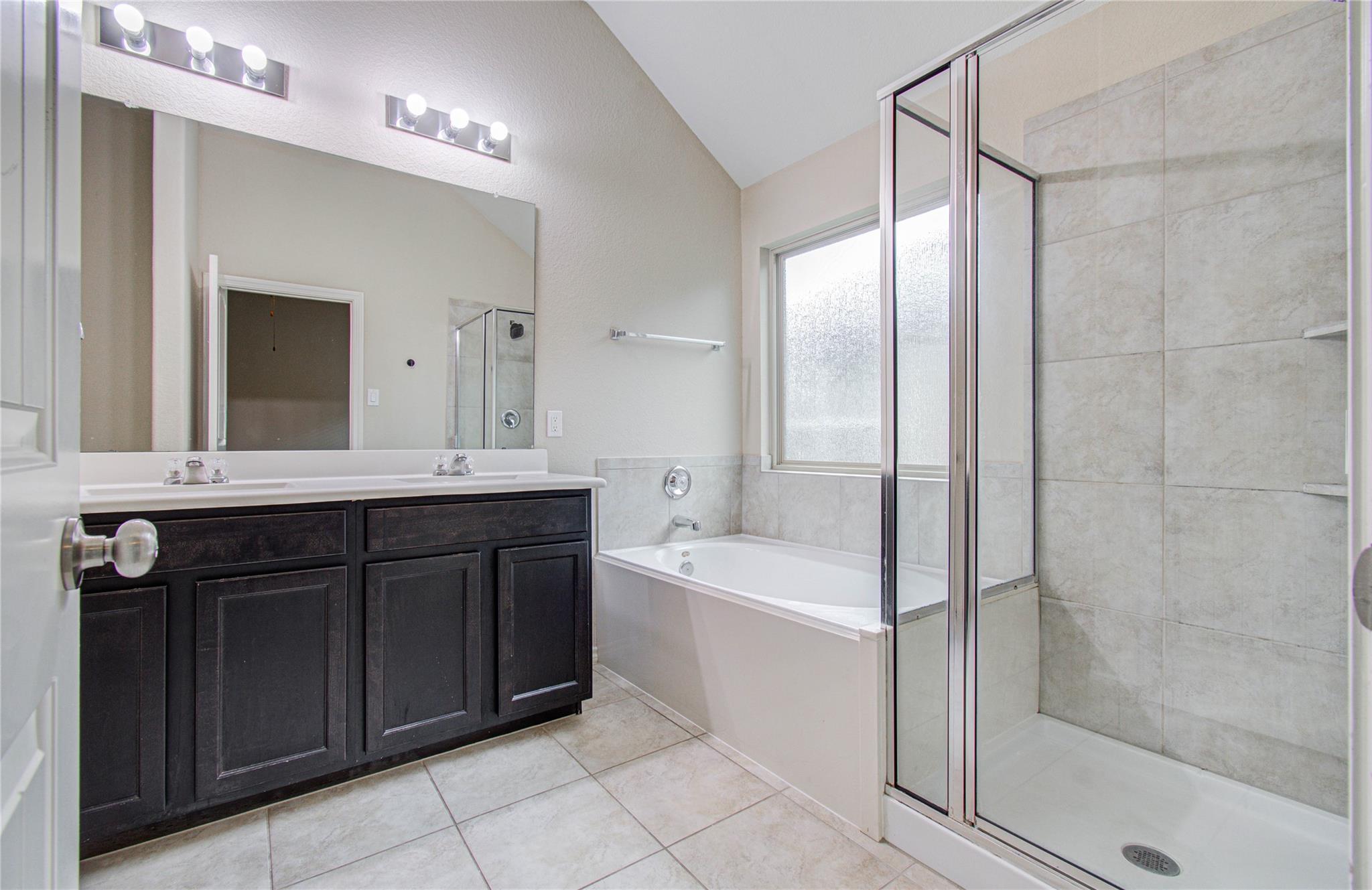 1418 Spencer Glen Lane