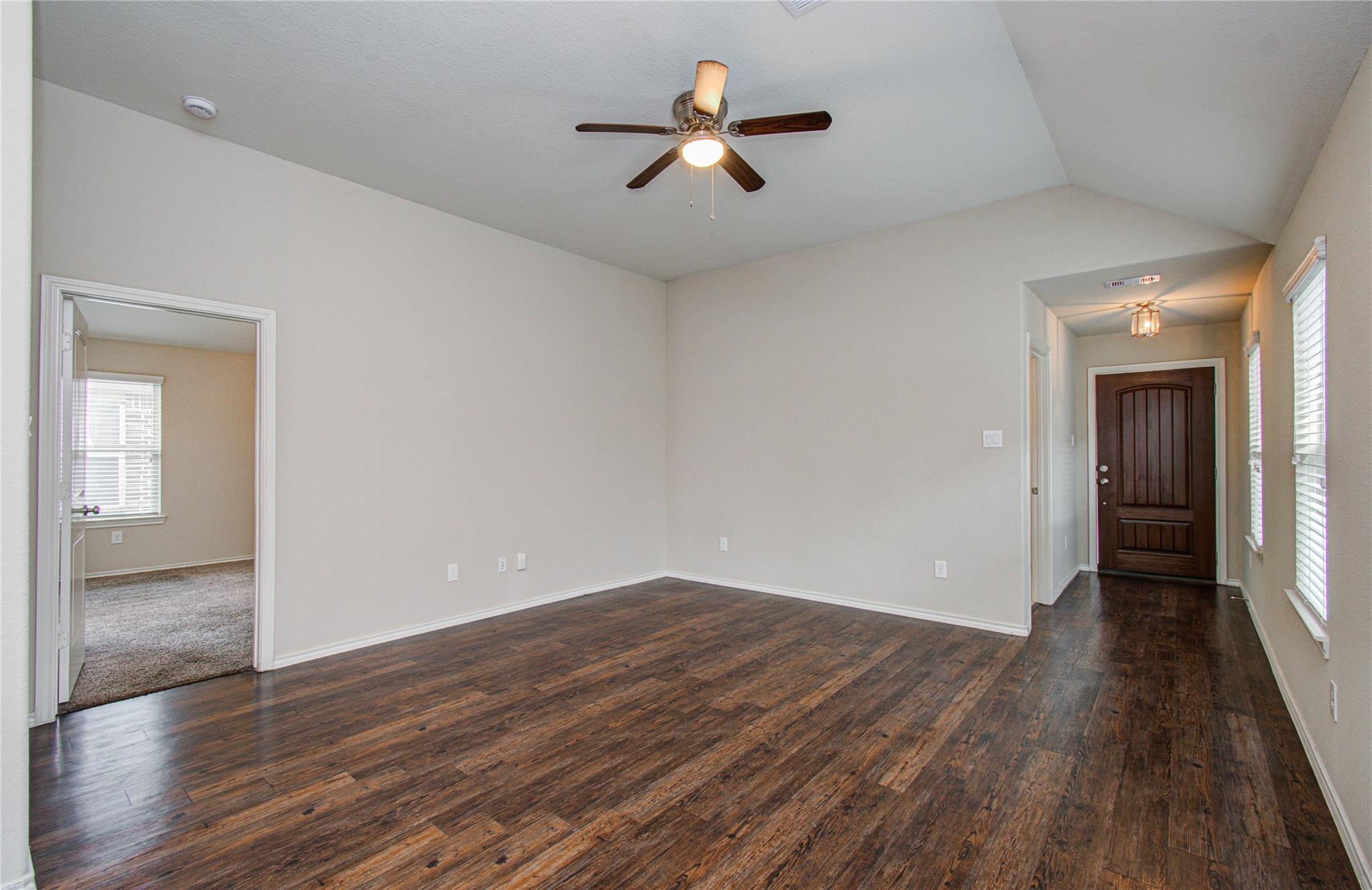 1418 Spencer Glen Lane