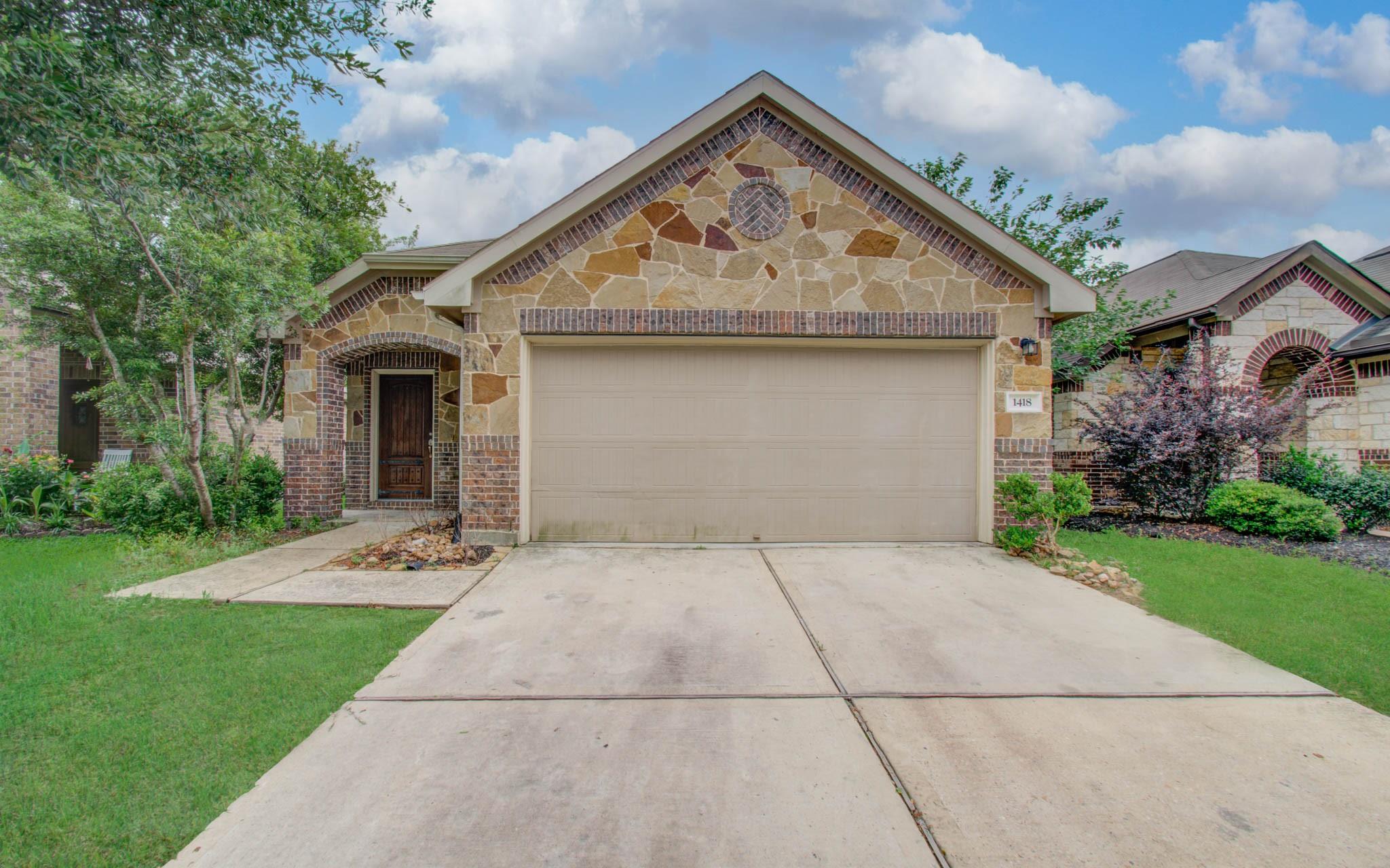 1418 Spencer Glen Lane