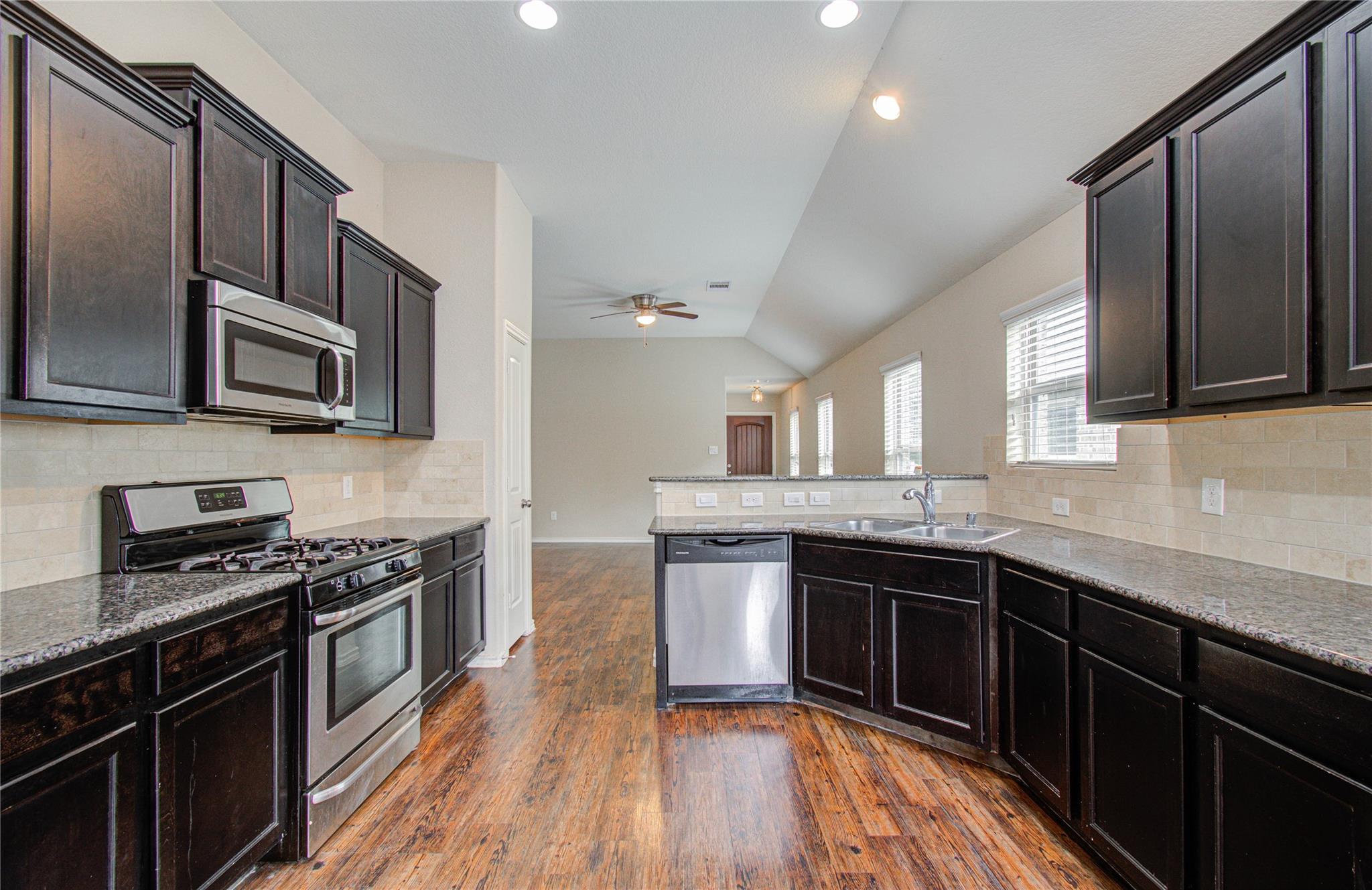 1418 Spencer Glen Lane