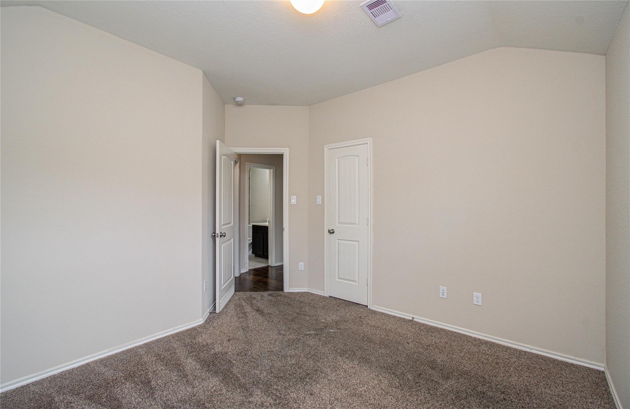 1418 Spencer Glen Lane