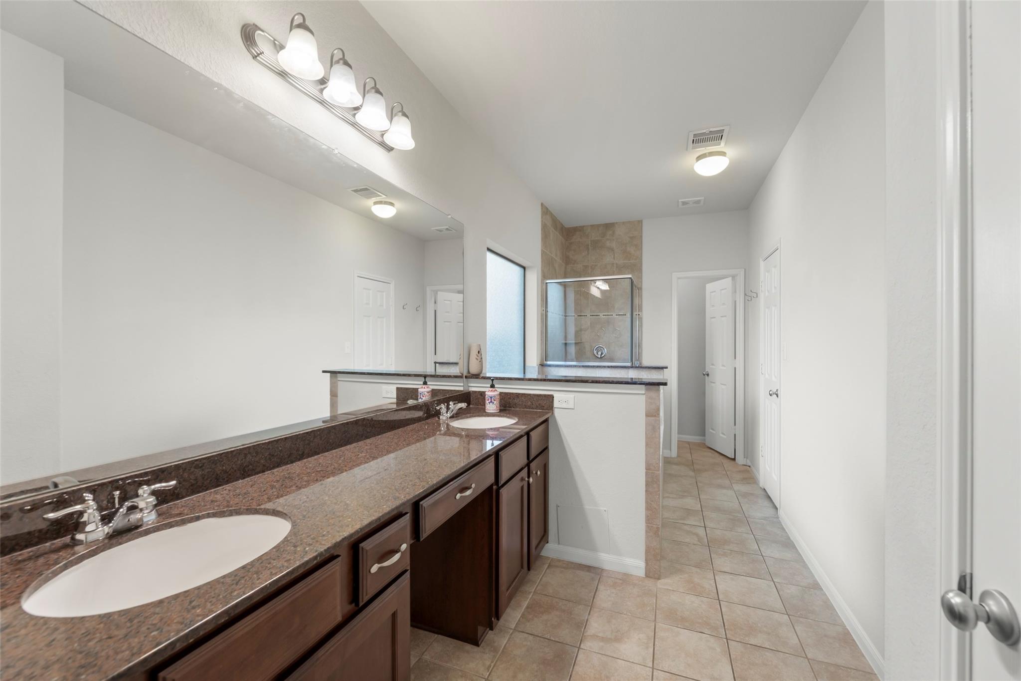 5531 Drumlin Field Way