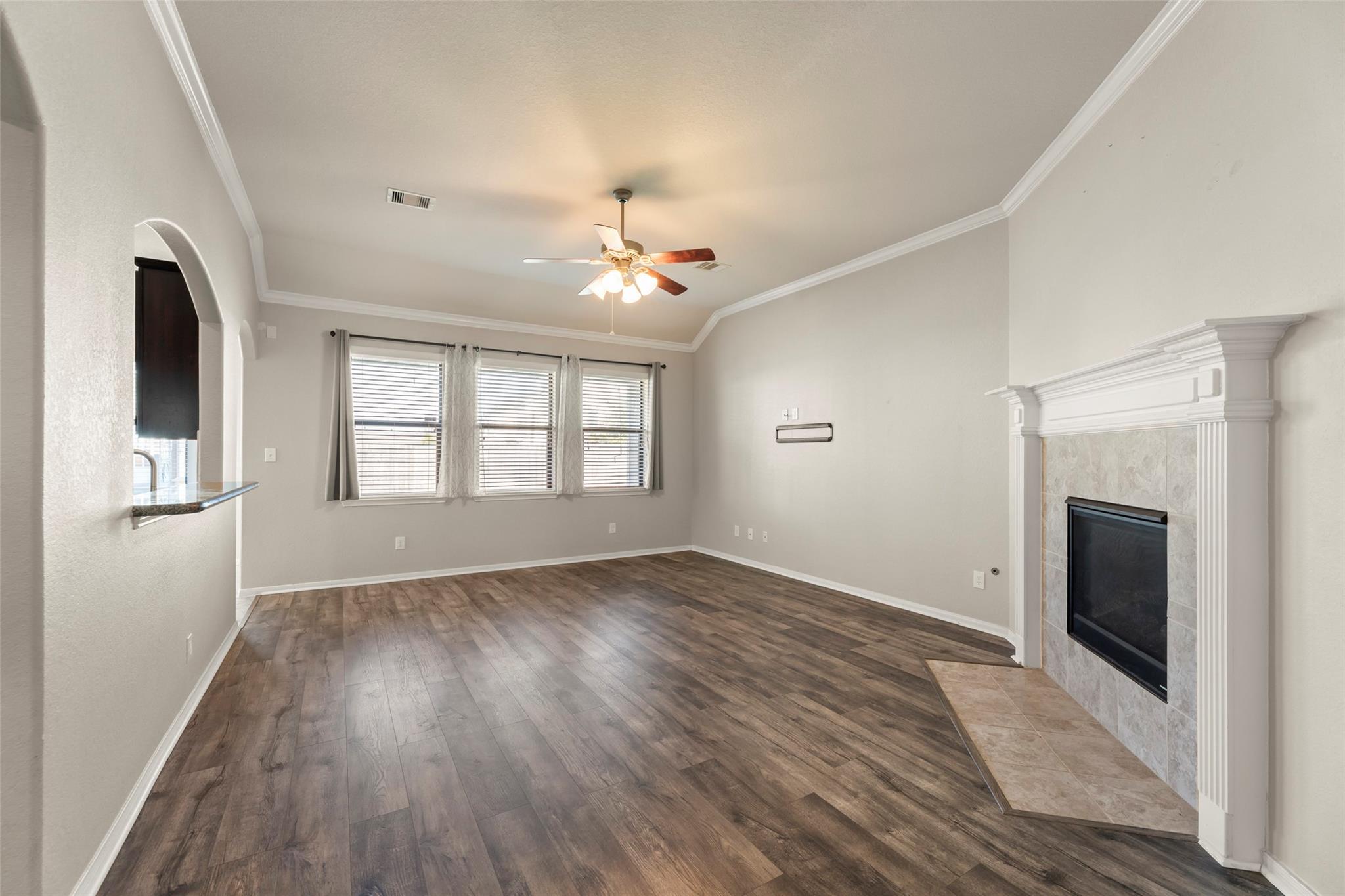 5531 Drumlin Field Way