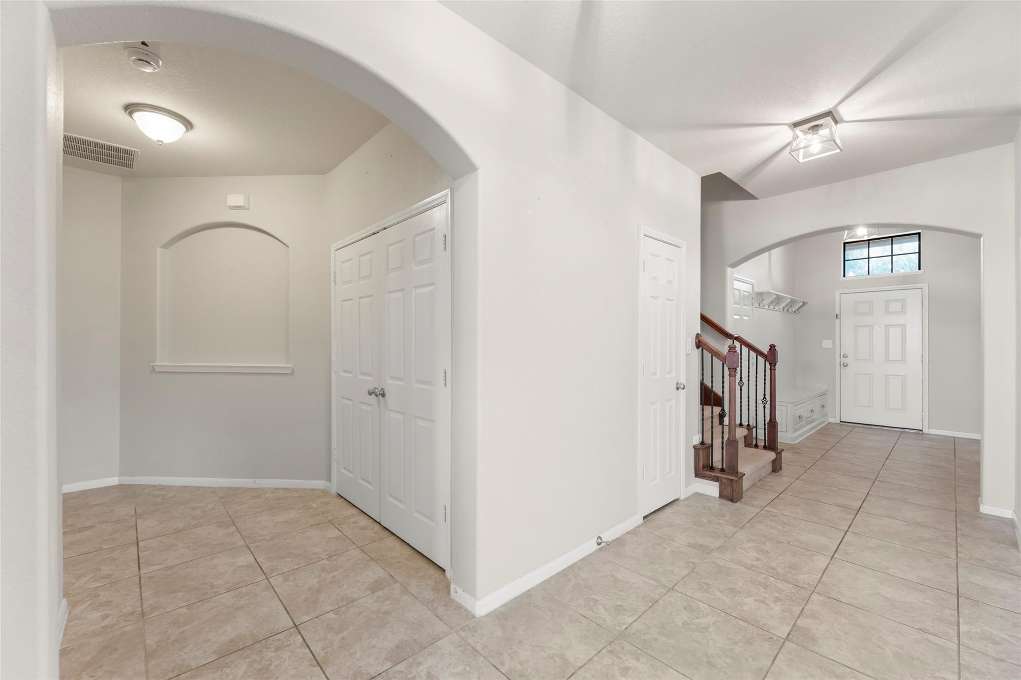 5531 Drumlin Field Way