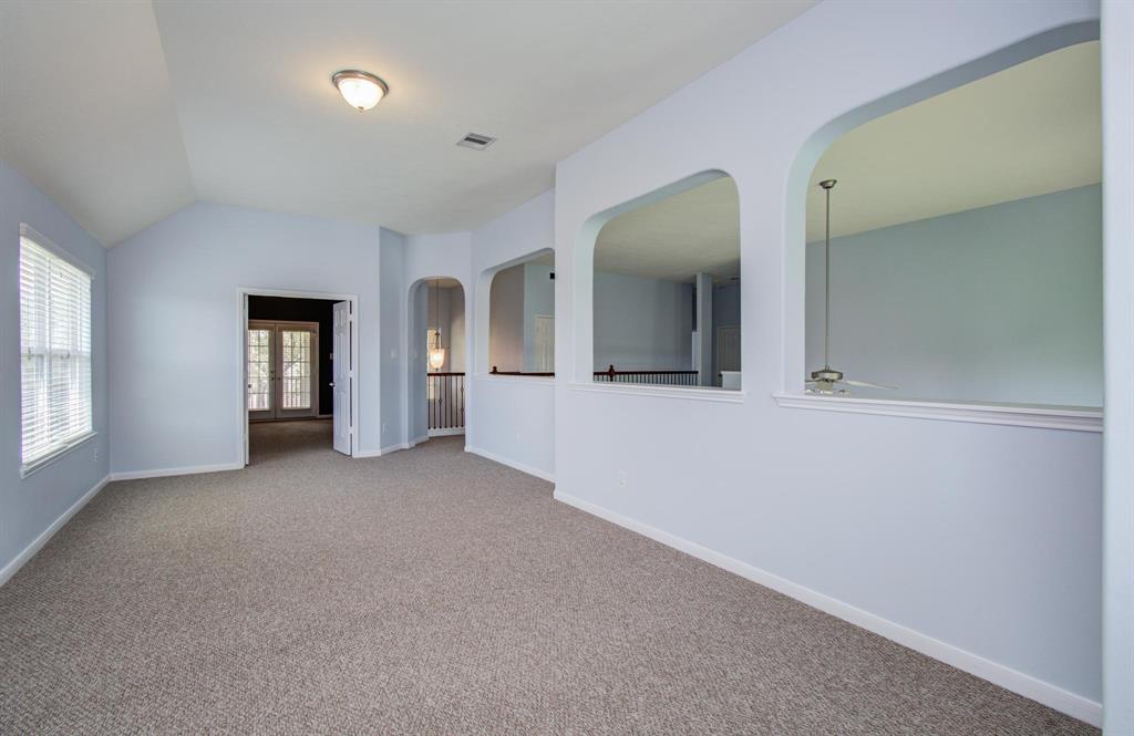 6410 Drayton Hall