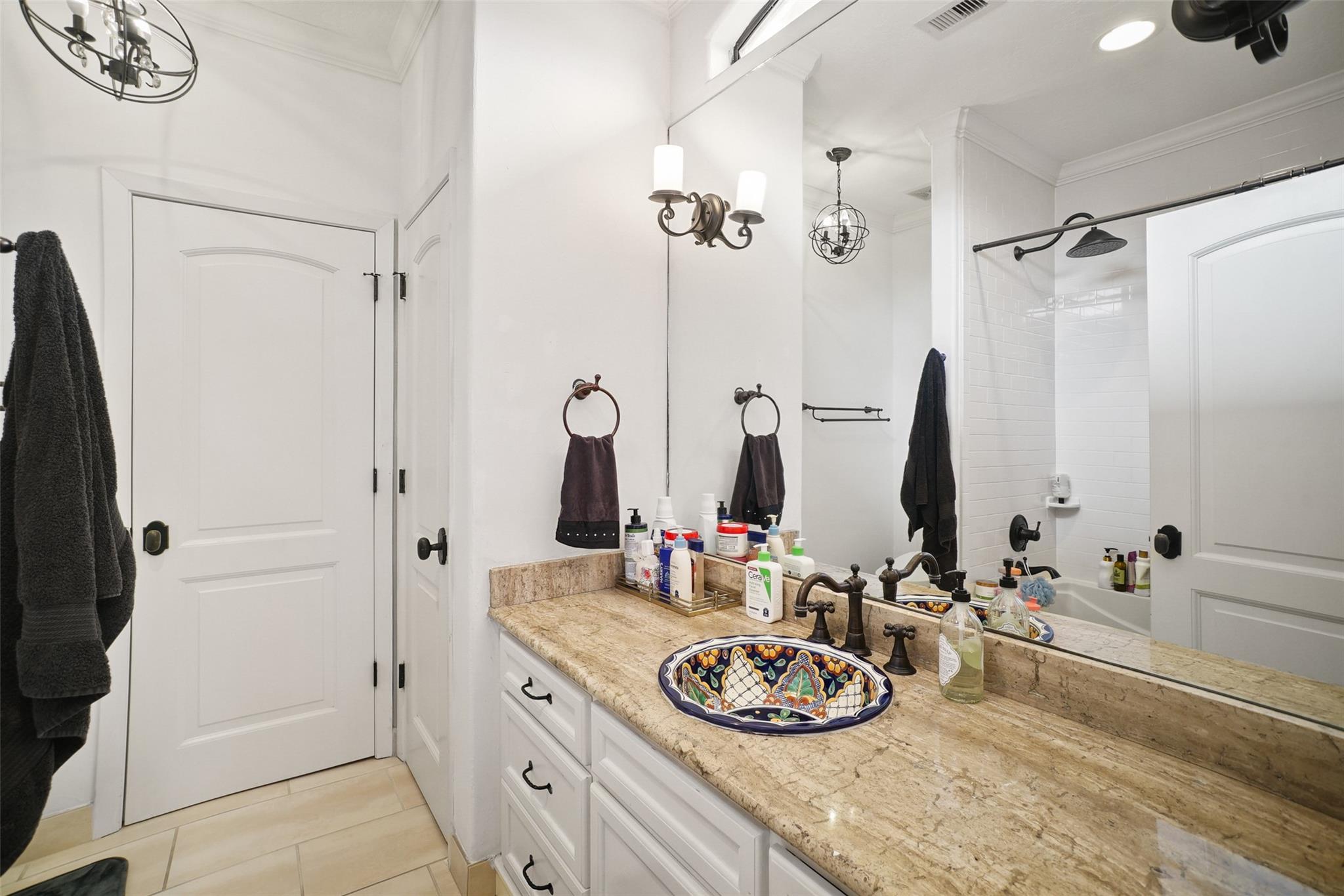 46 Sullivans Landing