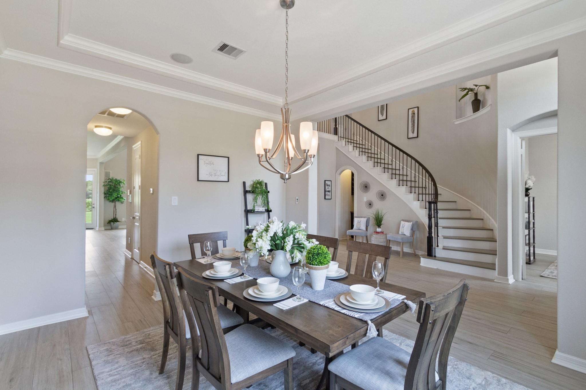 6111 Abercombie Lane