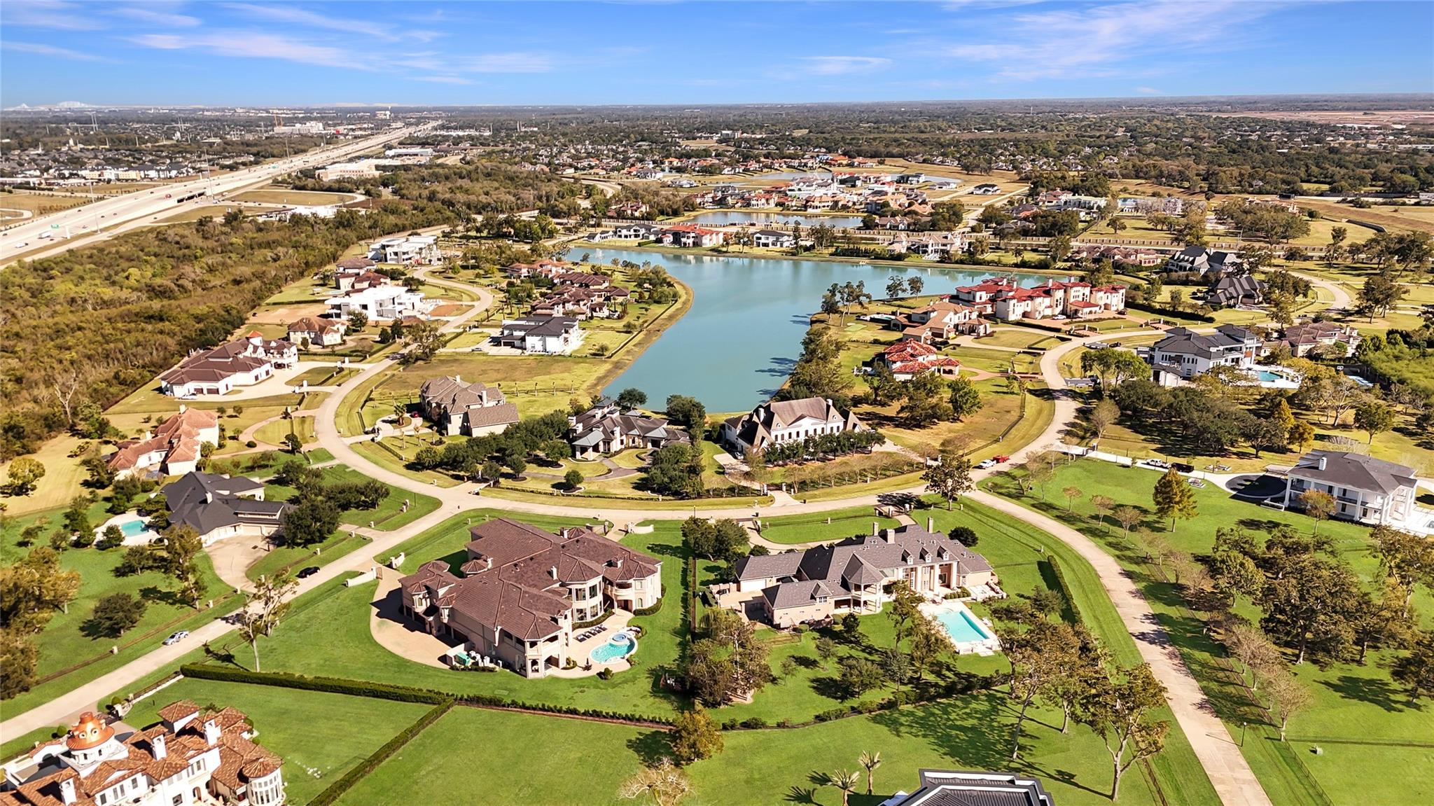 17 Sovereign Circle
