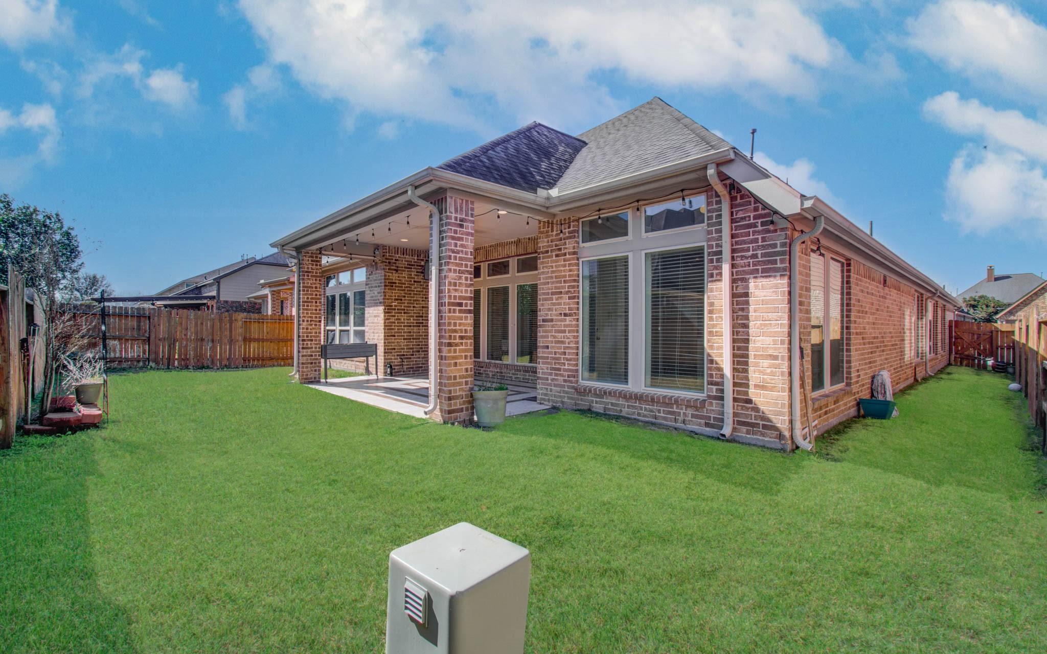 6614 Rising Hills Lane