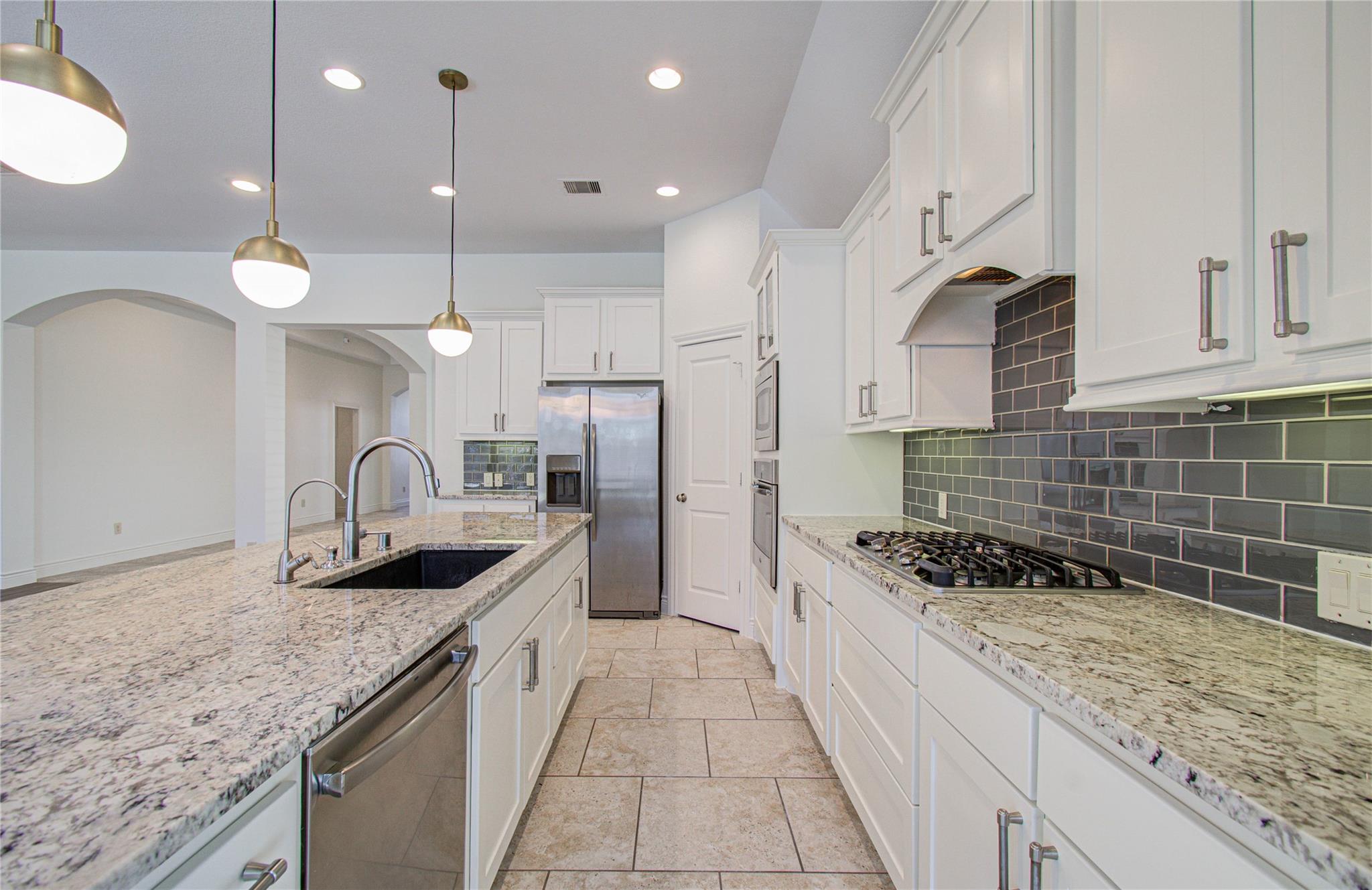 6614 Rising Hills Lane