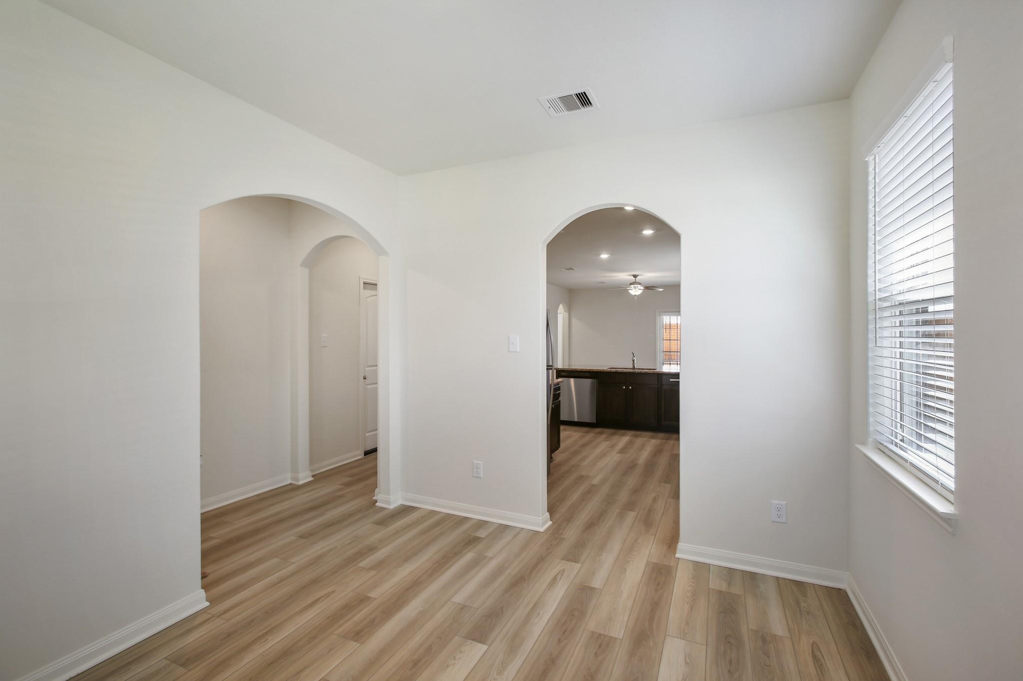 10806 Anthonomus Way