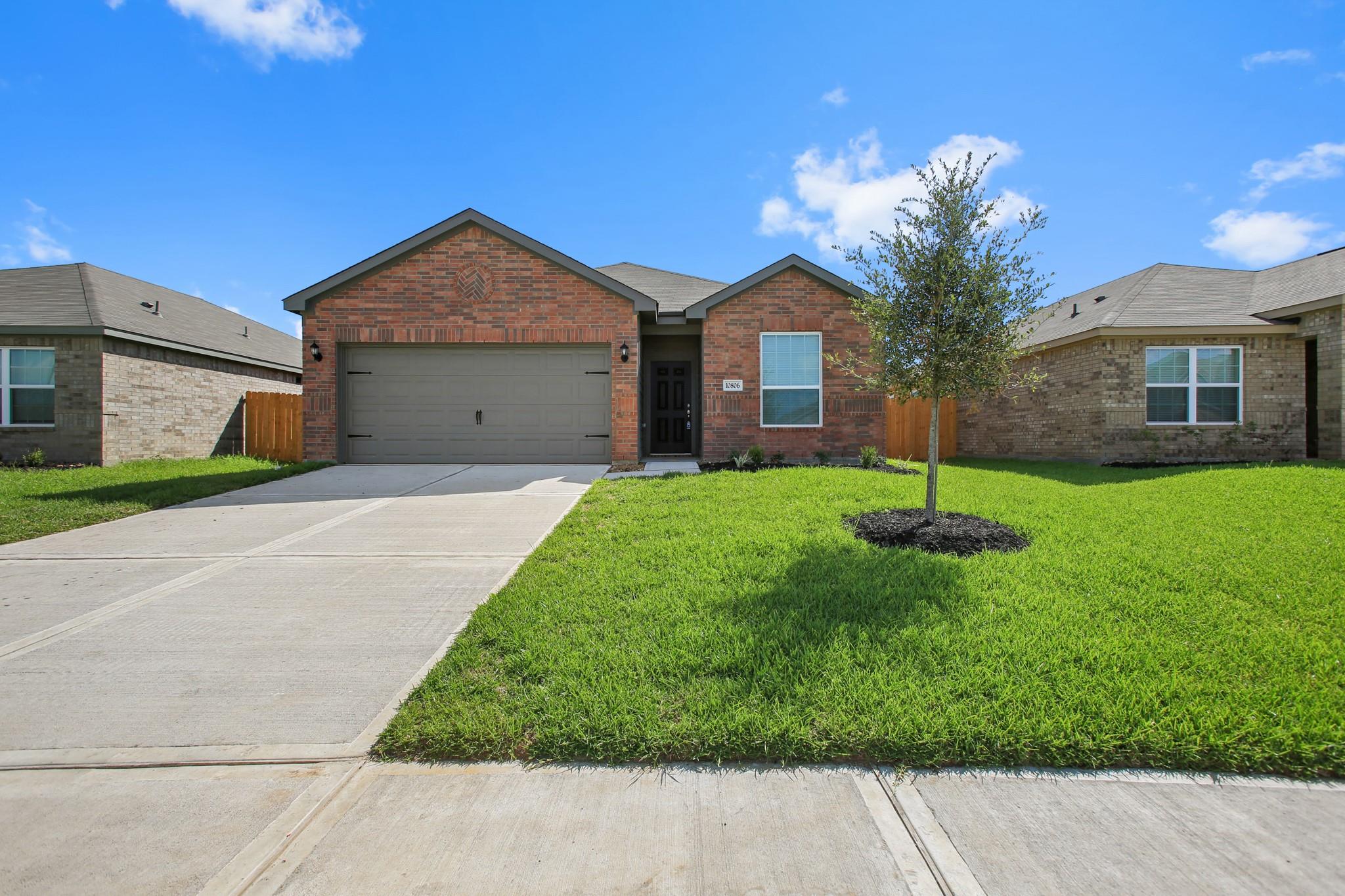 10806 Anthonomus Way