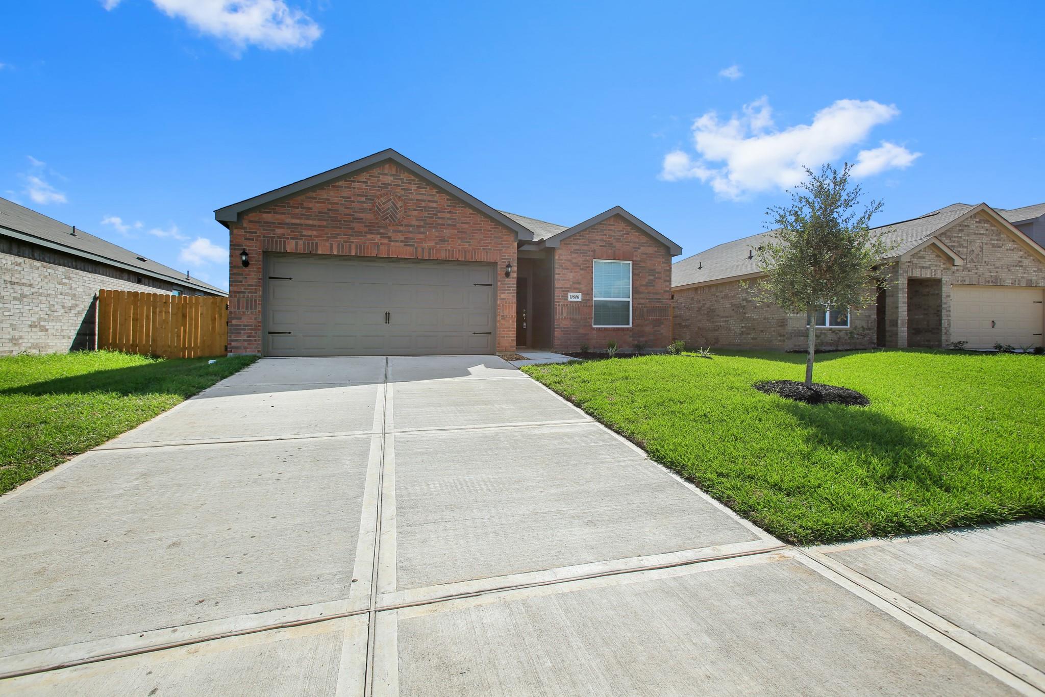 10806 Anthonomus Way