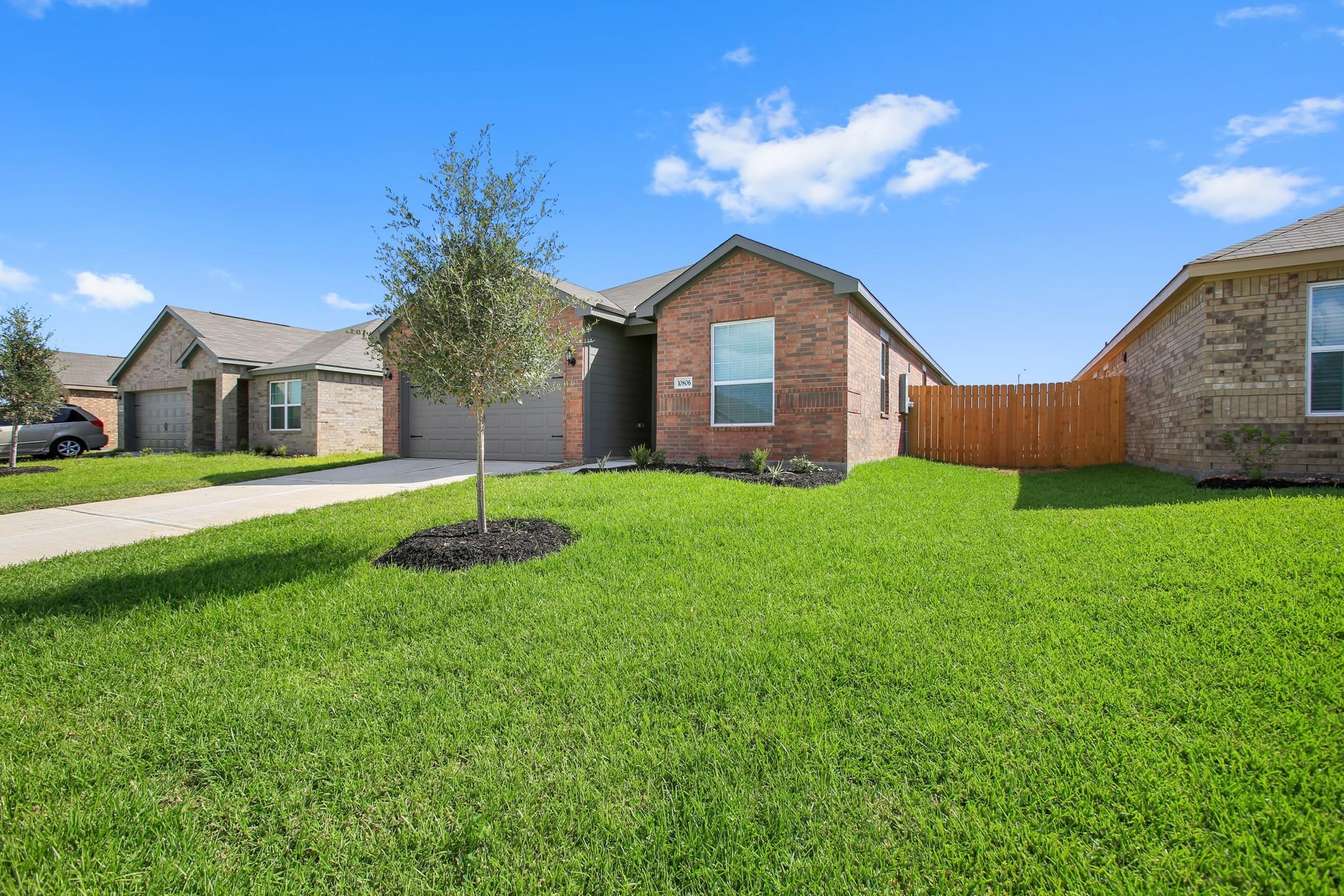 10806 Anthonomus Way