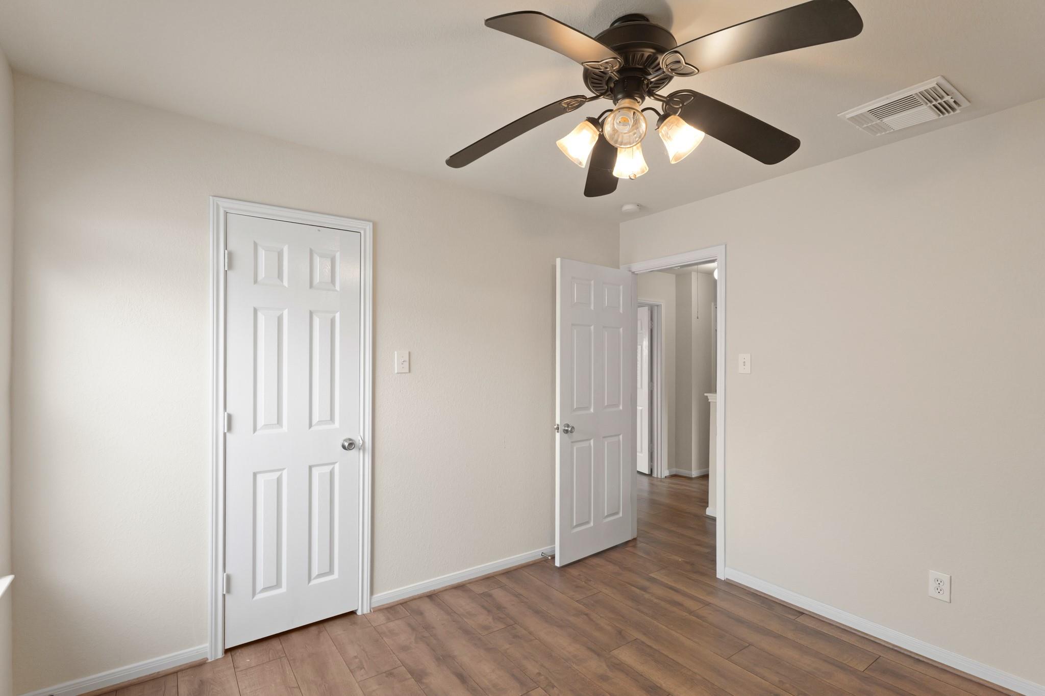 3819 Jewel Point Drive