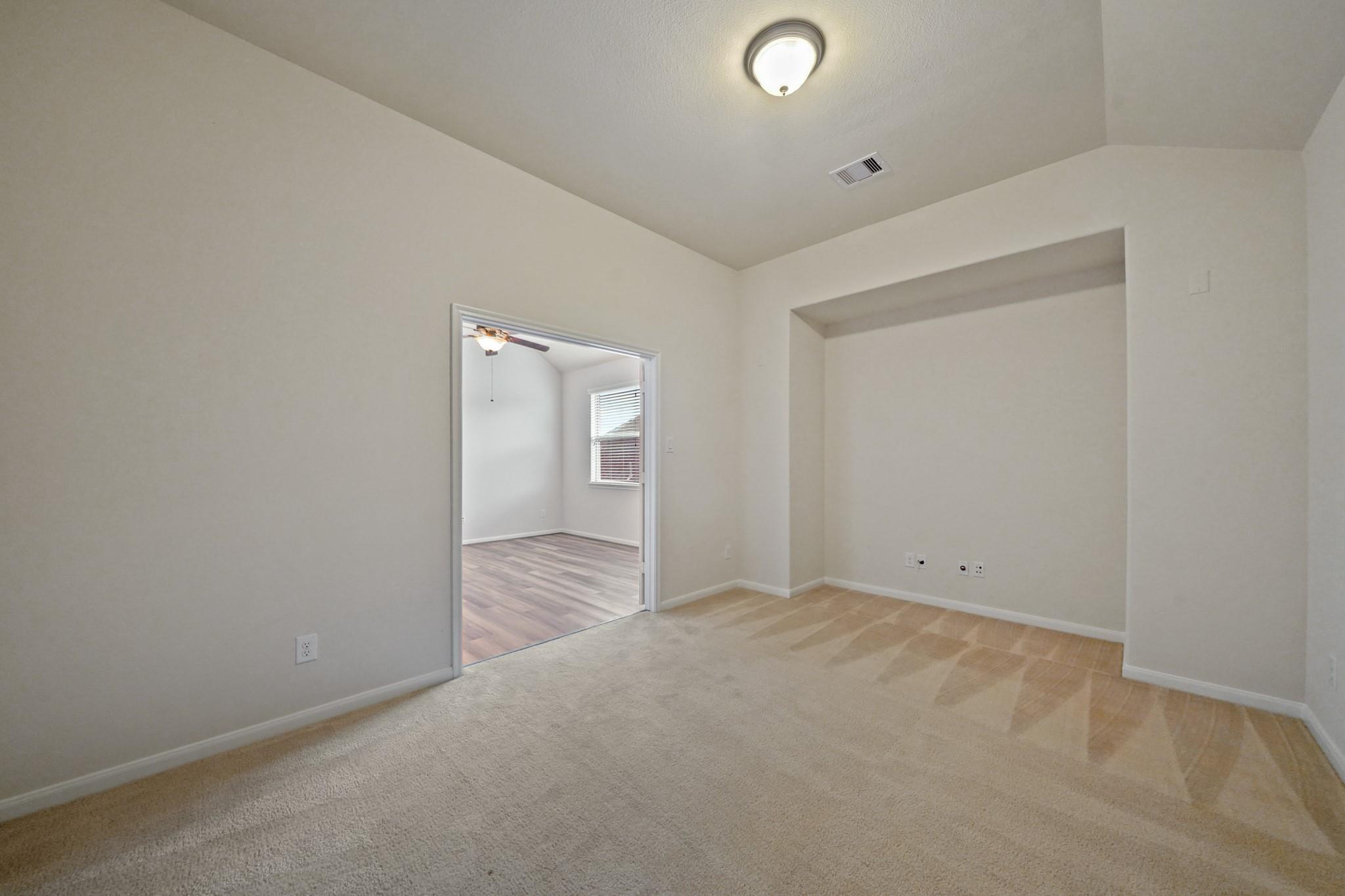 5371 Blue Mountain Lane