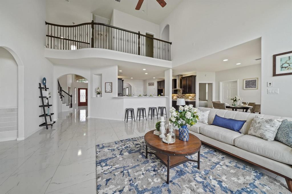 5371 Blue Mountain Lane