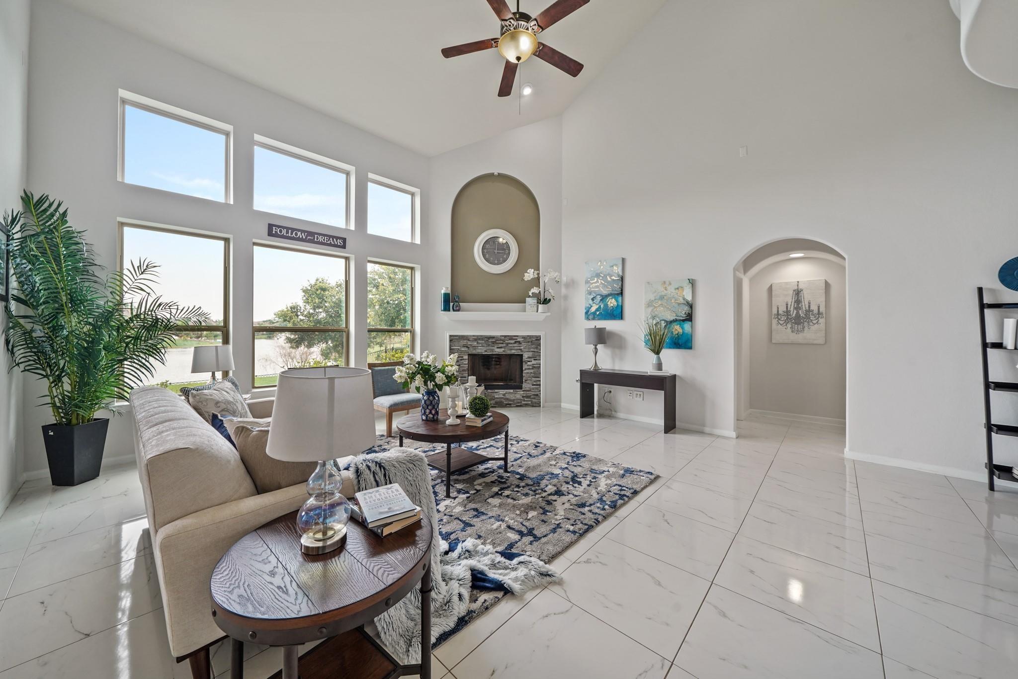 5371 Blue Mountain Lane