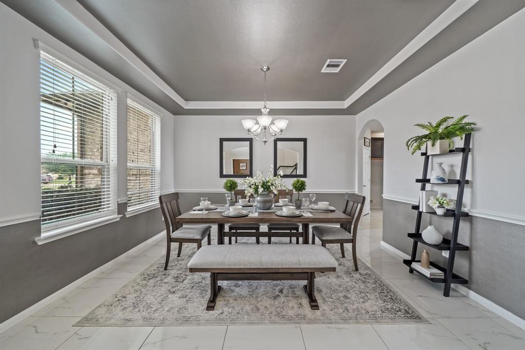 5371 Blue Mountain Lane