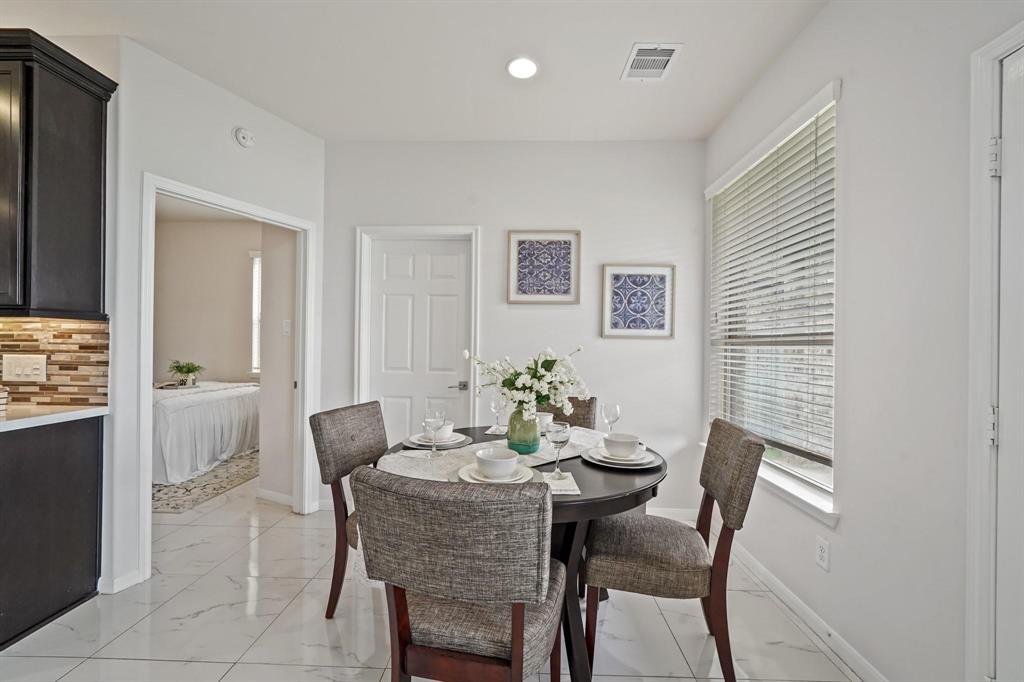 5371 Blue Mountain Lane