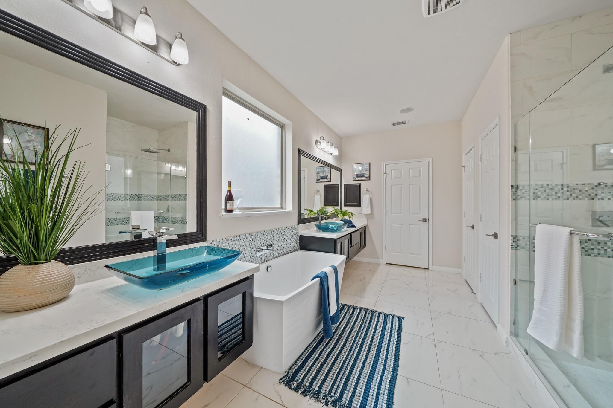 5371 Blue Mountain Lane