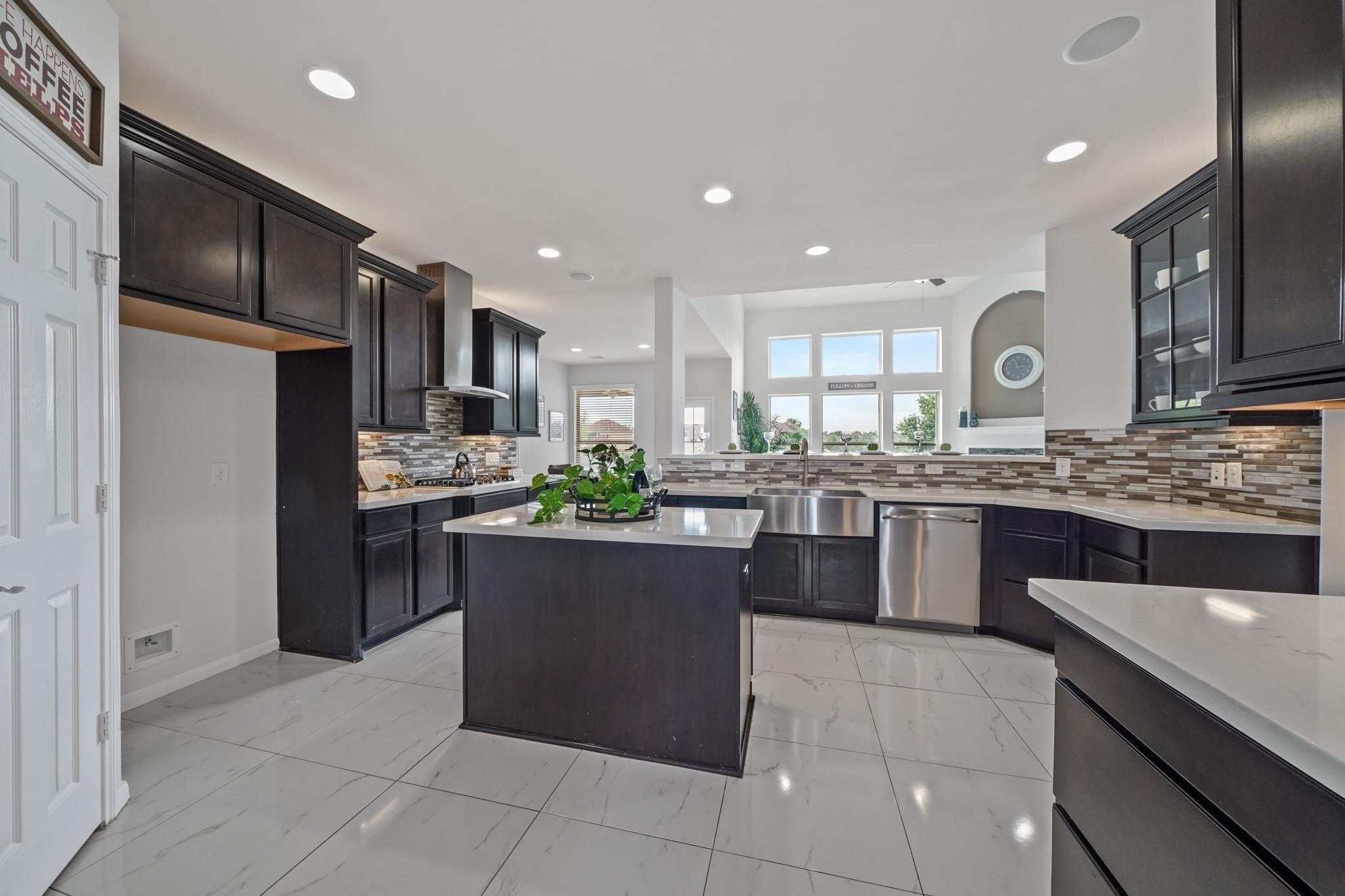 5371 Blue Mountain Lane