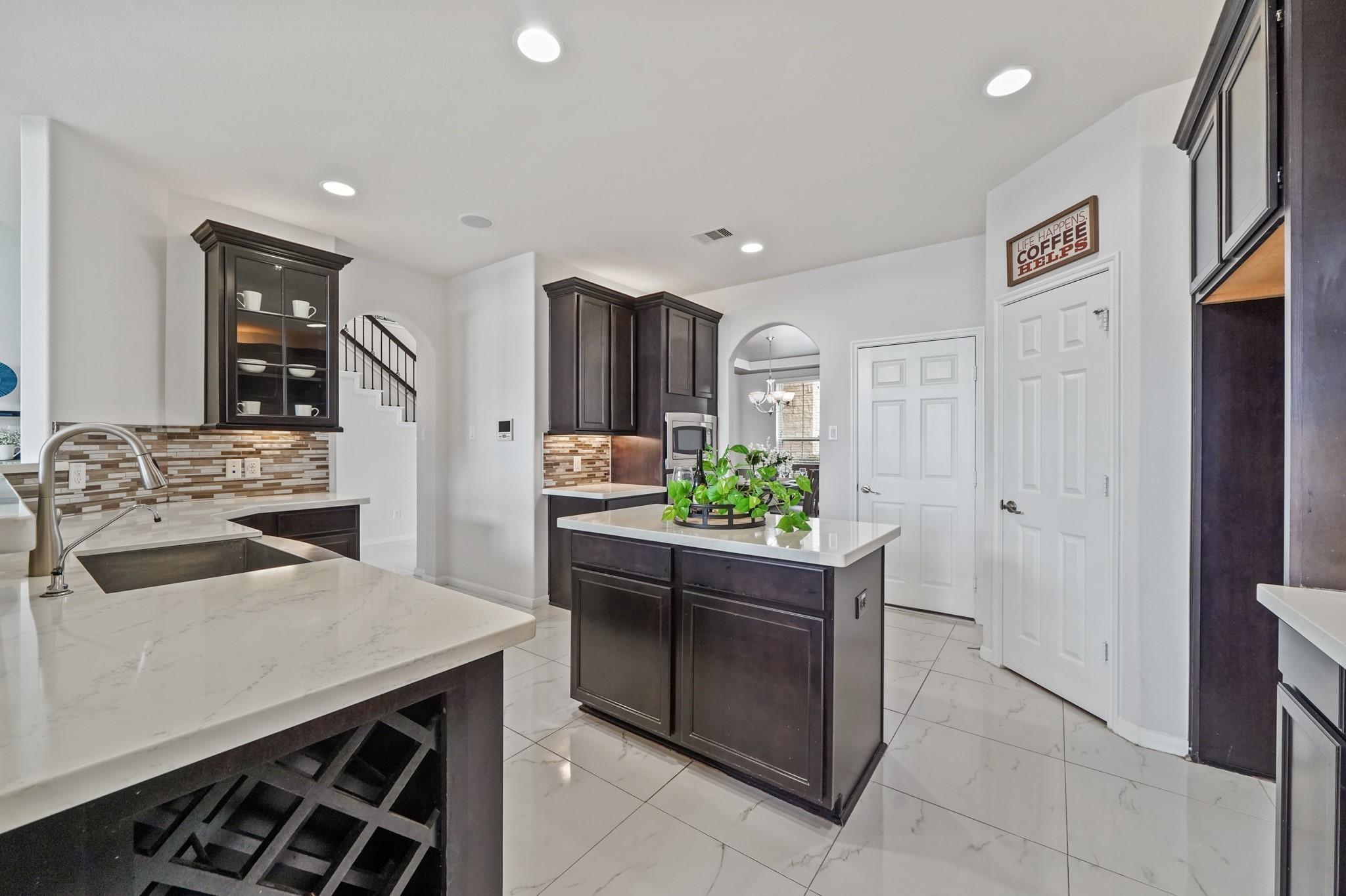 5371 Blue Mountain Lane