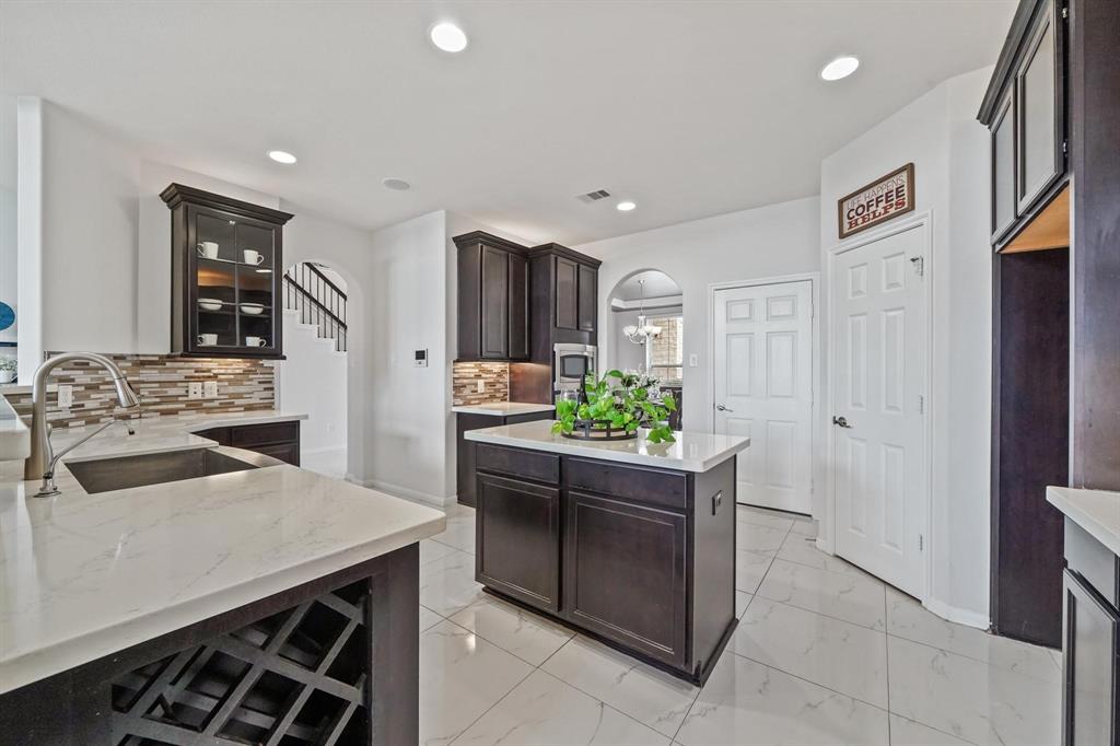 5371 Blue Mountain Lane