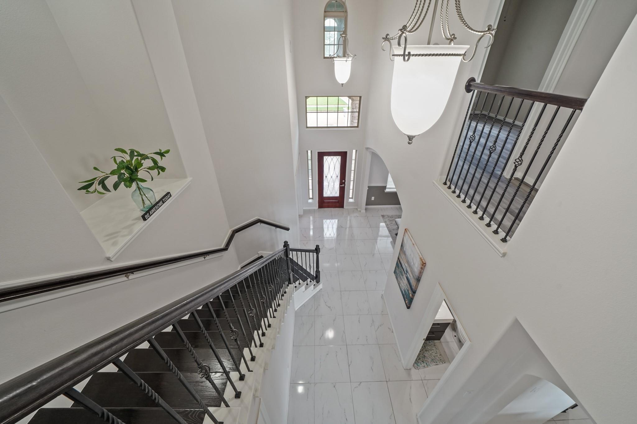 5371 Blue Mountain Lane