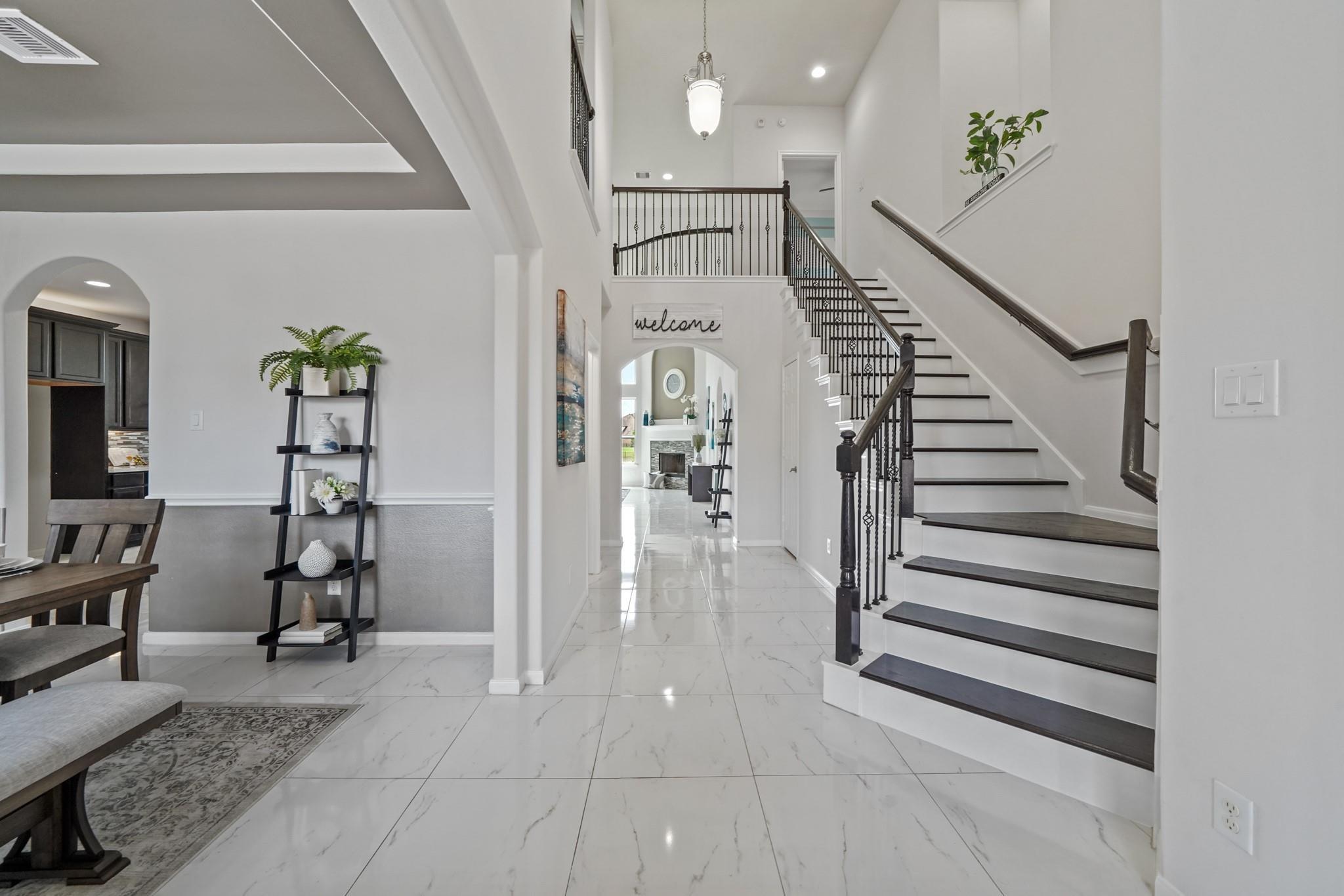 5371 Blue Mountain Lane