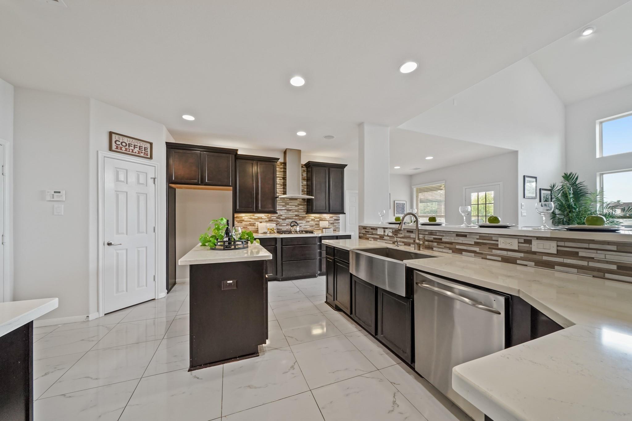 5371 Blue Mountain Lane