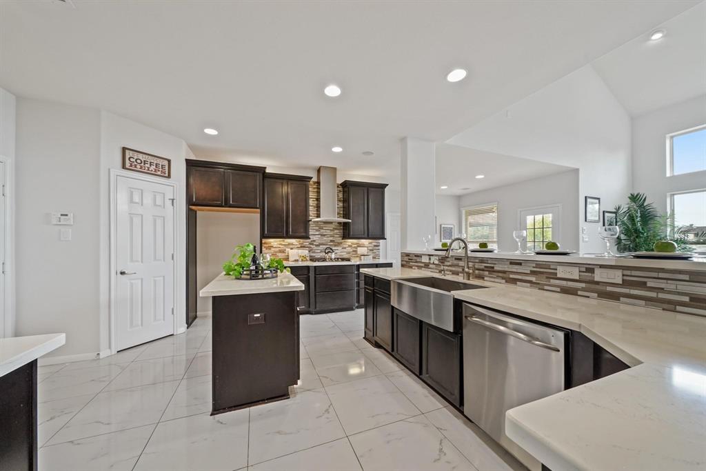 5371 Blue Mountain Lane