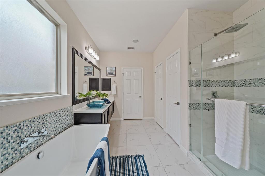 5371 Blue Mountain Lane