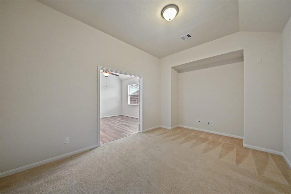 5371 Blue Mountain Lane