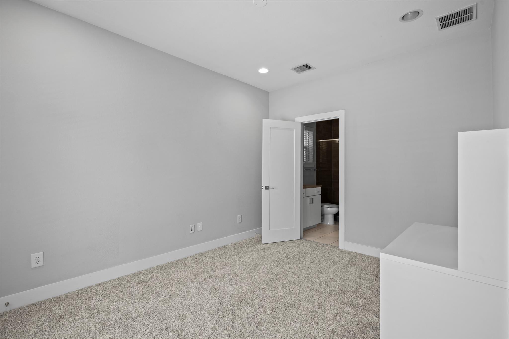 8409 Hempstead Road # H, Houston Unit: H