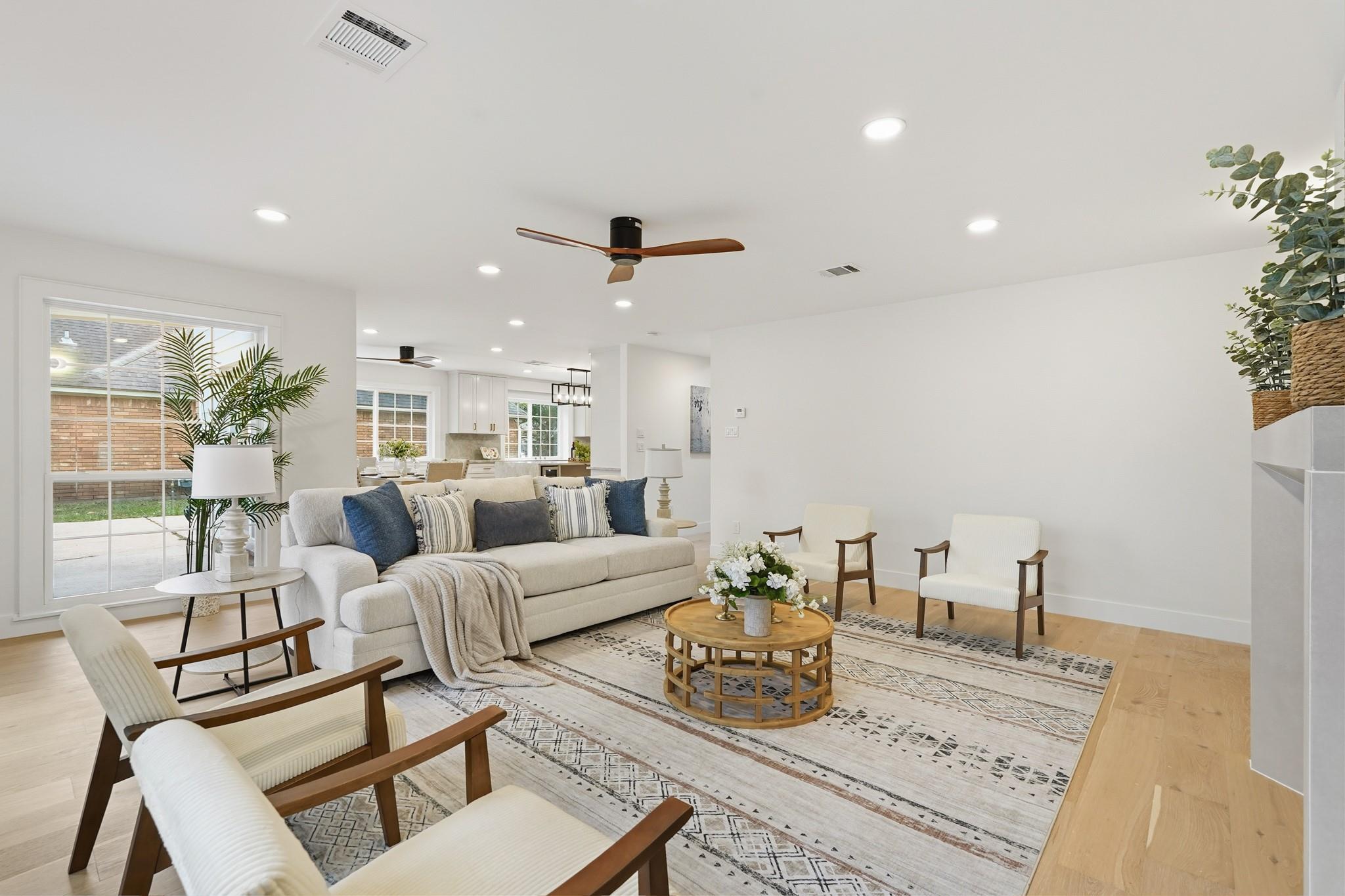 4407 Knightsbridge Boulevard