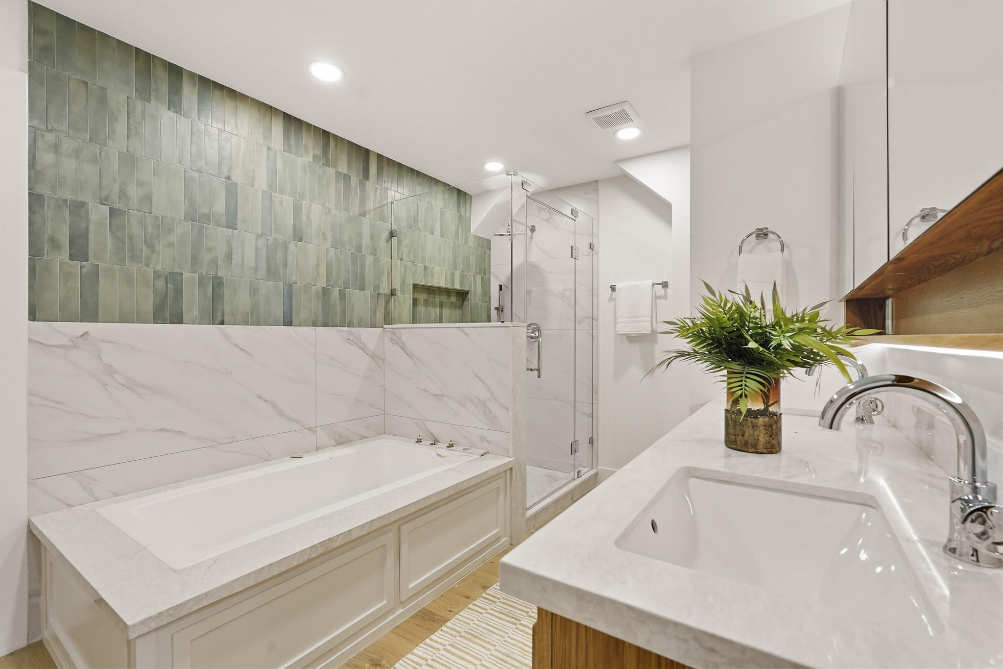 4407 Knightsbridge Boulevard