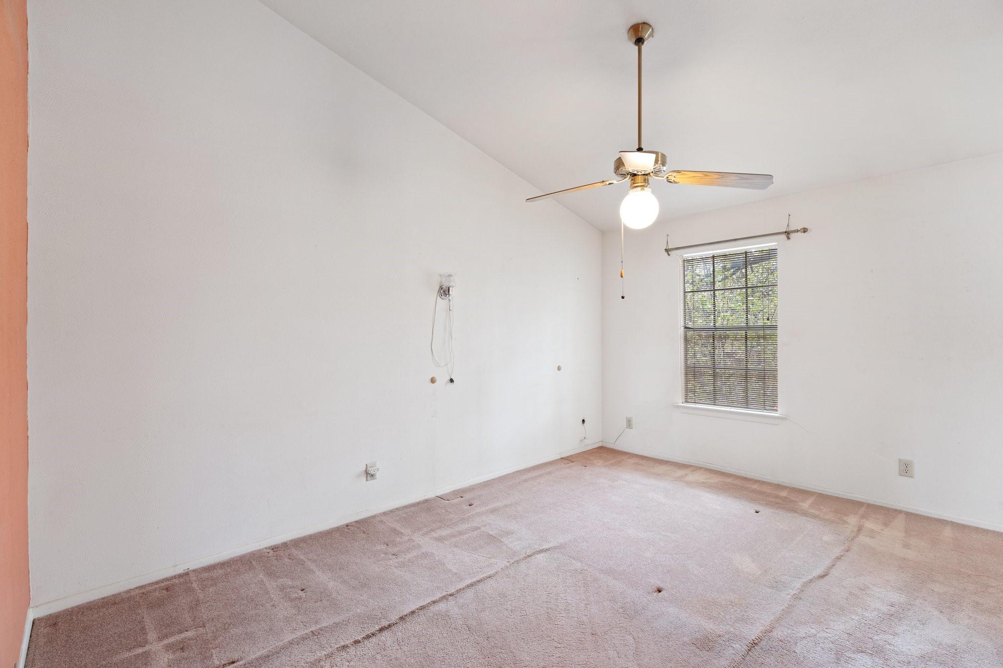 7931 Ellinger Lane