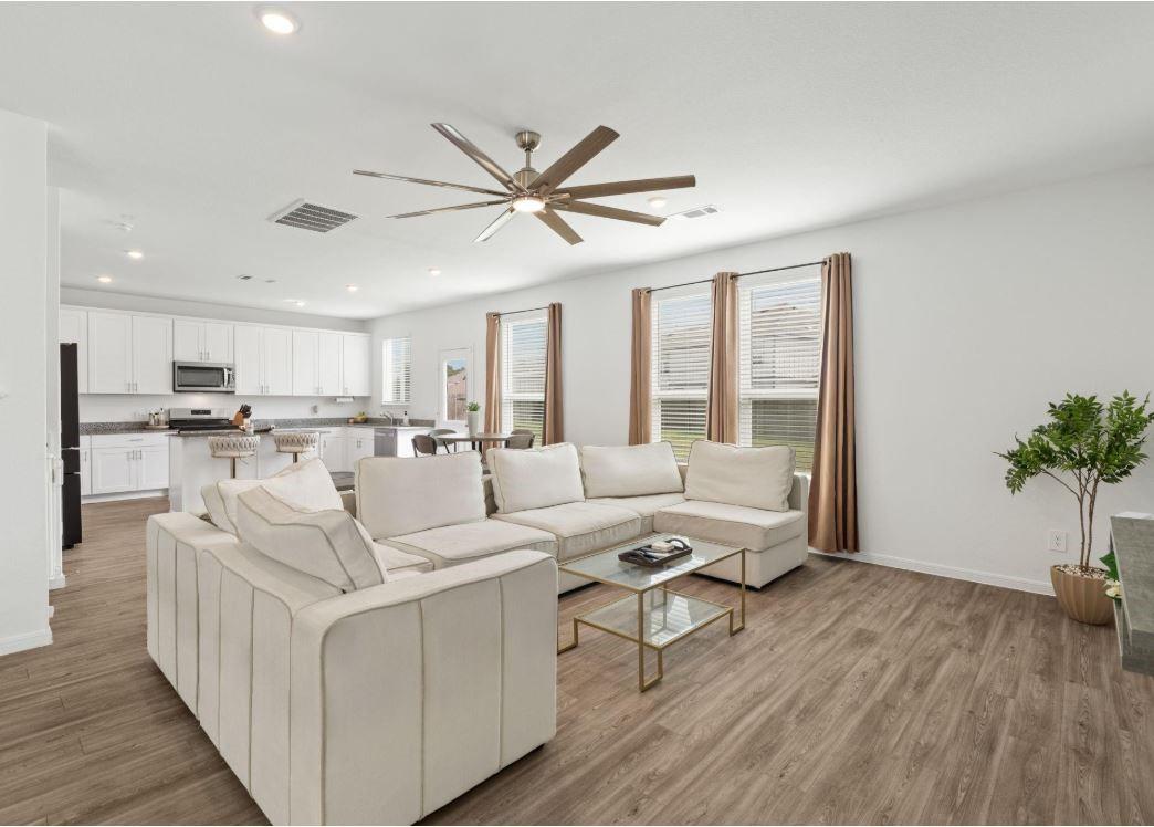 23543 Powmill Street