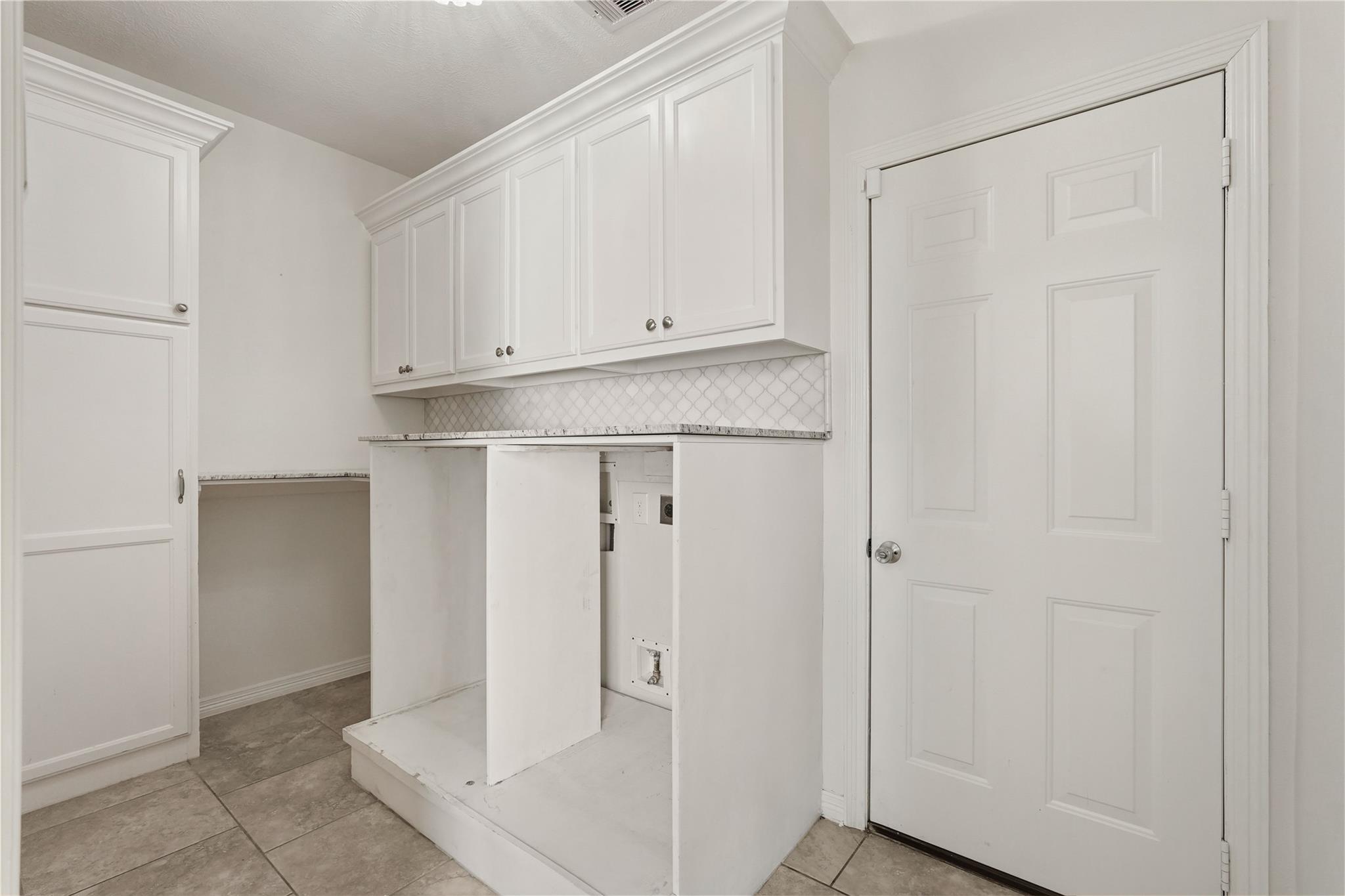 4522 Millstone Canyon Ln