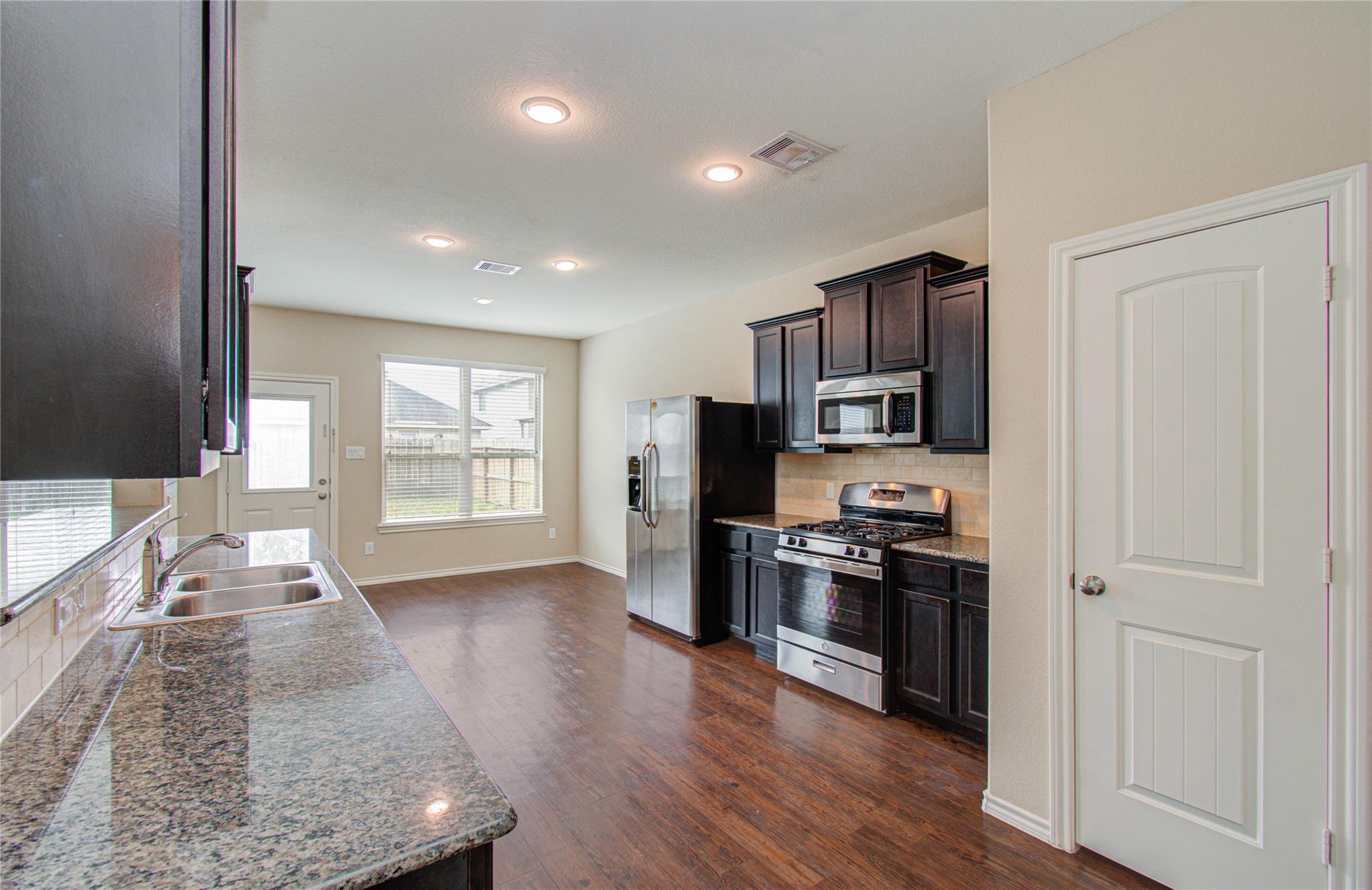 1502 Spencer Glen Lane