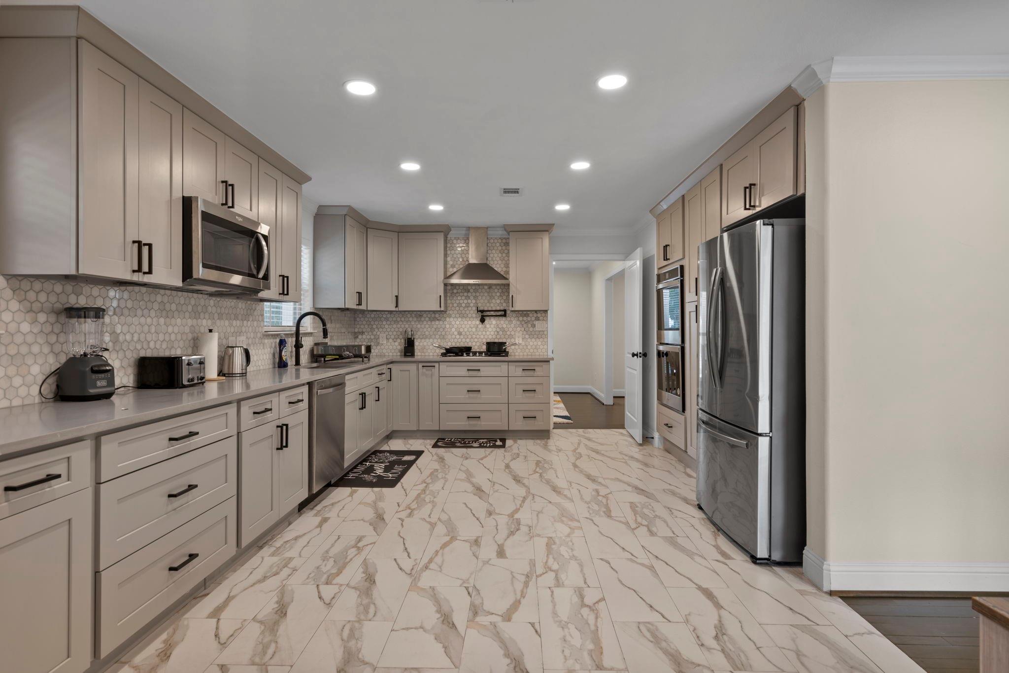 2402 Chimney Rock Road
